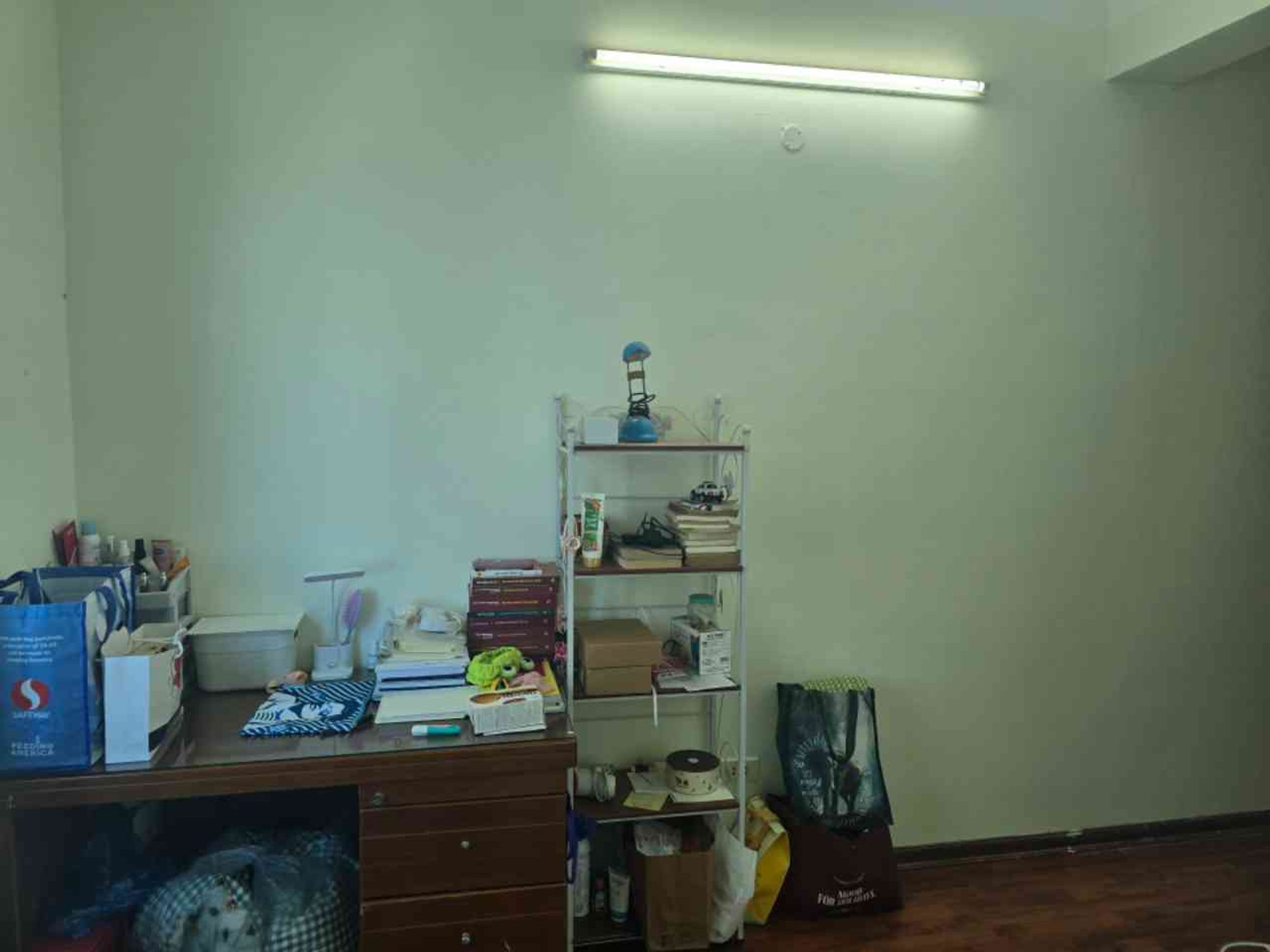 Bán nhà Nguyễn Xiển - diện tích 56m2 1 tầng - Lô góc 3 thoáng - giá 3,99 tỷ