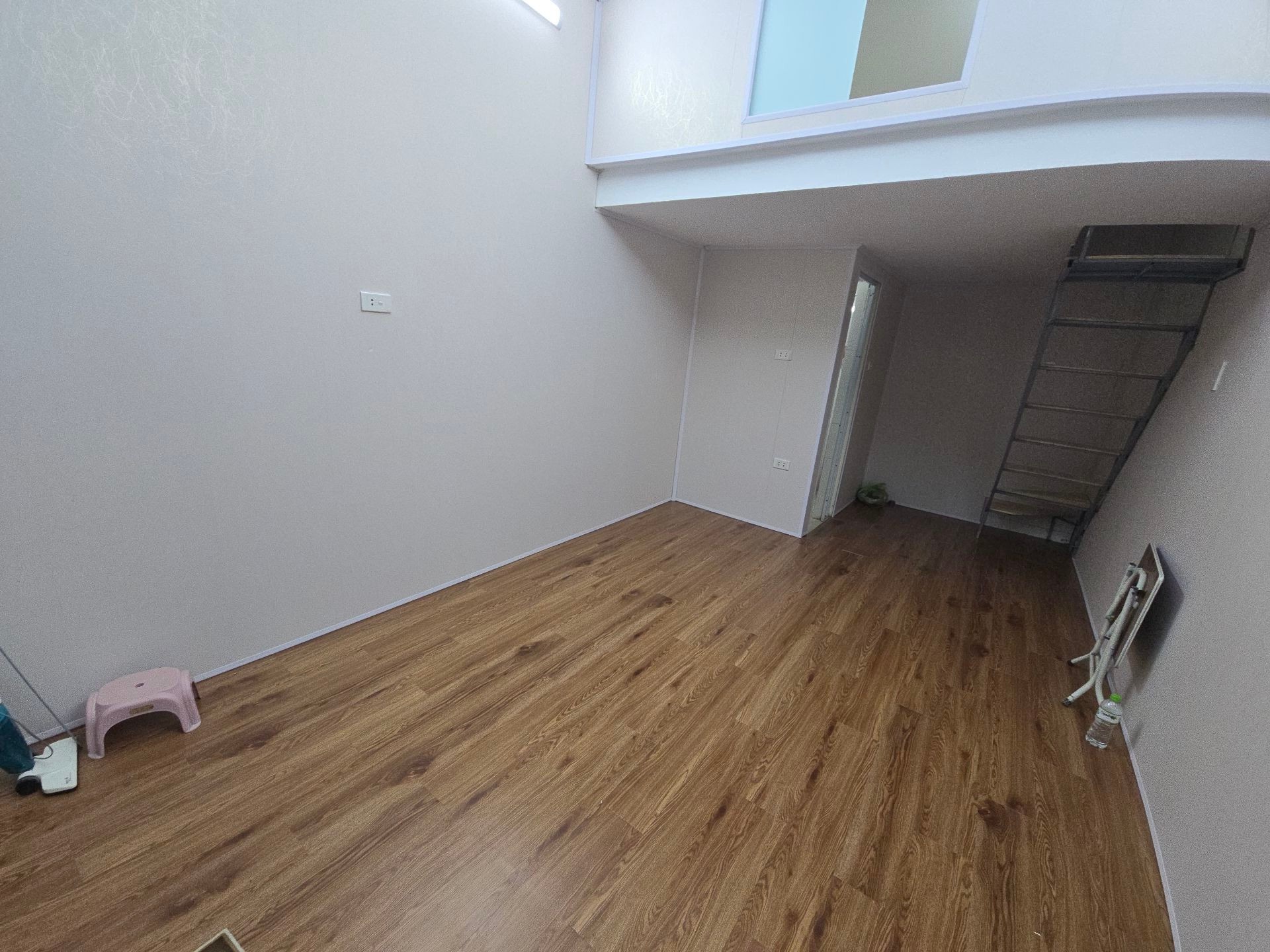 Bán nhà Thanh Đàm - diện tích 20m2 2 tầng - gần ô tô - giá 4,8 tỷ