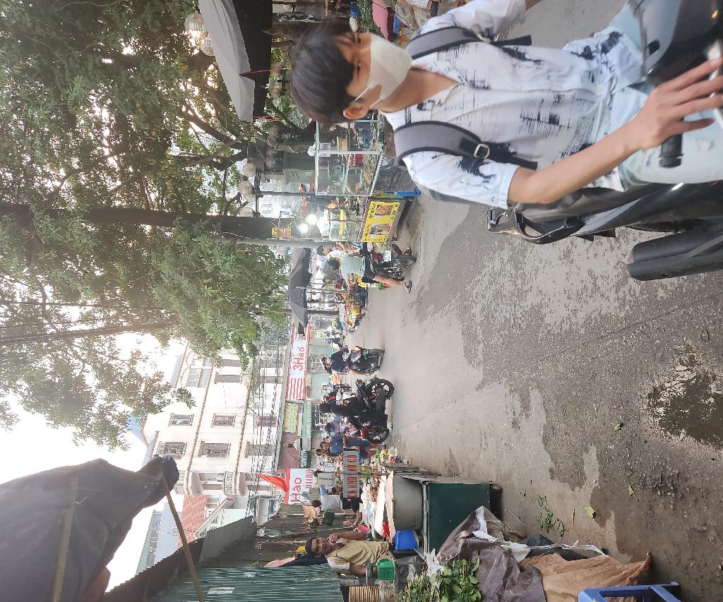 Bán nhà Đỗ Đức Dục - diện tích 250m2 3 tầng - Mảnh đất vàng hiếm có - giá 79 tỷ