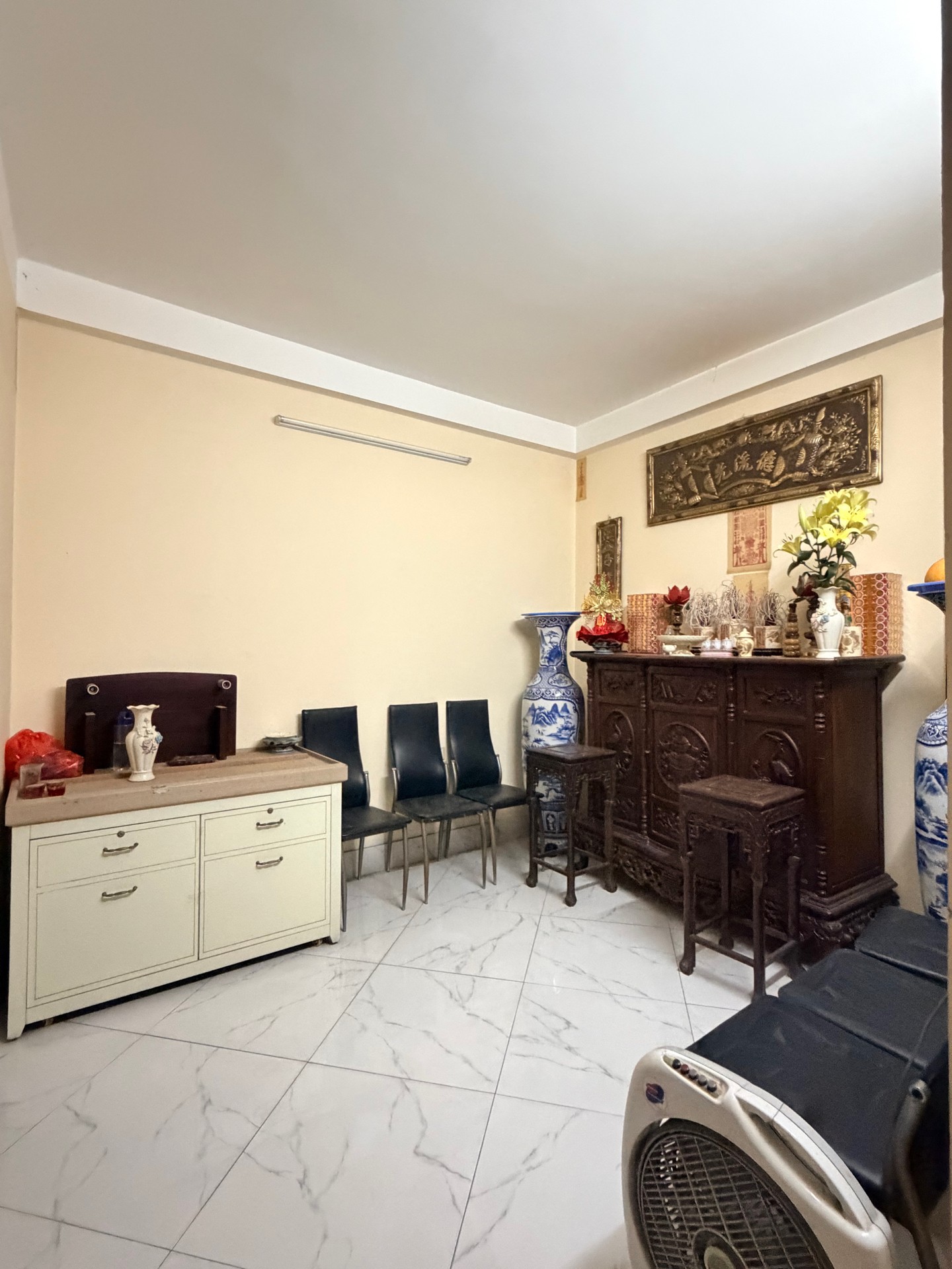 Bán nhà Trần Đại Nghĩa - diện tích 53m2 4 tầng - Mặt ngõ thông, gần ô tô - giá 16,2 tỷ