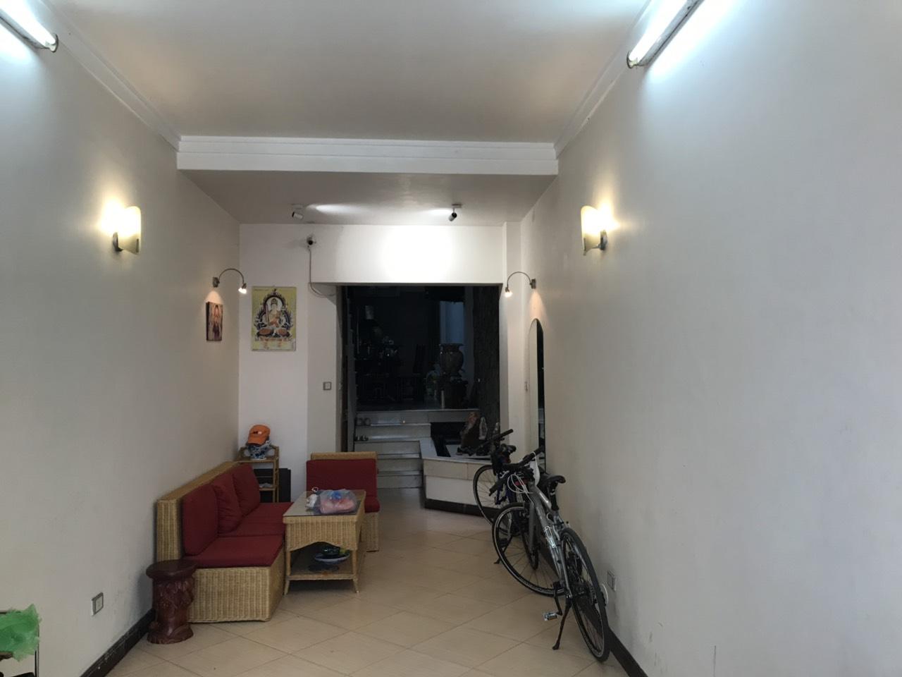 Bán nhà Nguyễn Khuyến - diện tích 60m2 5 tầng - MẶT PHỐ KINH DOANH ĐỈNH - giá 28 tỷ