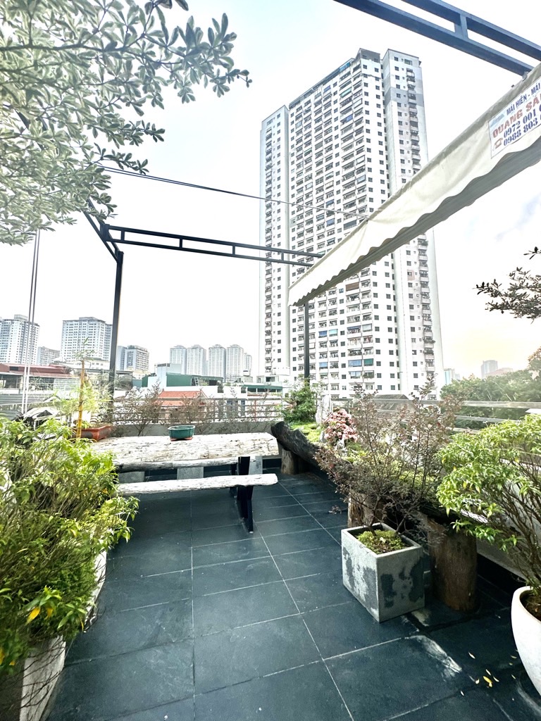 Bán nhà Bán đảo linh đàm - diện tích 50m2 5 tầng - ô tô hai tránh trước cửa - giá 14,8 tỷ
