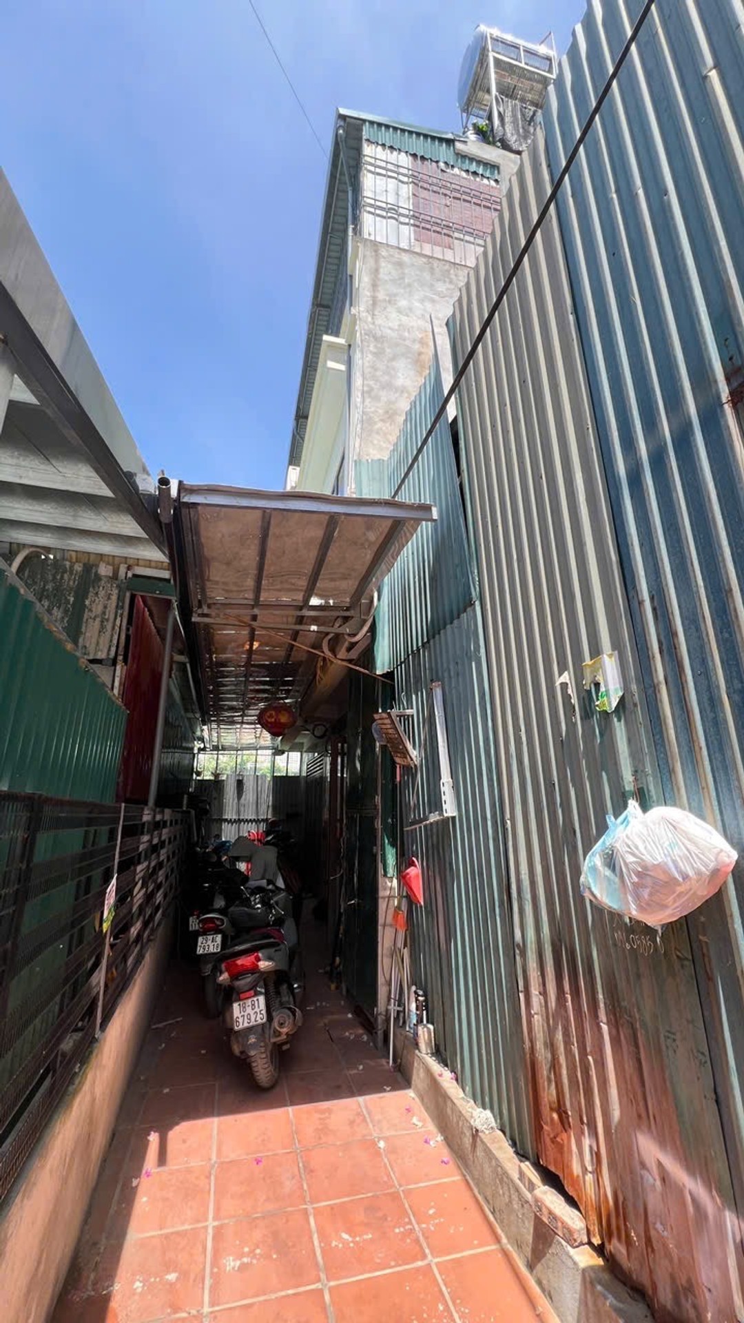 Bán nhà Định Công Hạ - diện tích 41m2 3 tầng - Nhà đẹp hiếm có - giá 3,5 tỷ