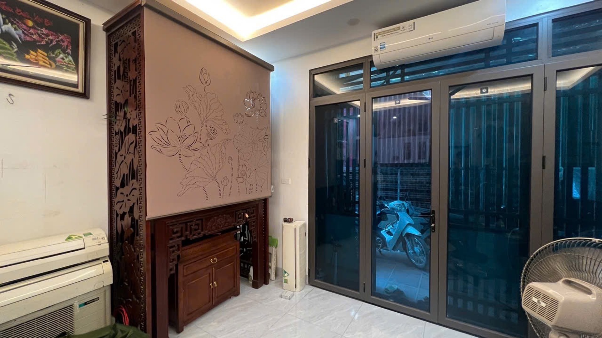 Bán nhà Định Công Hạ - diện tích 41m2 3 tầng - Nhà đẹp hiếm có - giá 3,5 tỷ