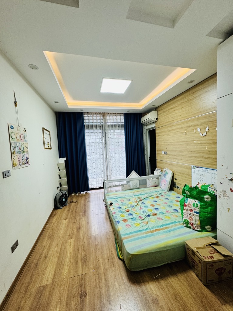 Bán nhà Ao Sào - diện tích 70m2 4 tầng - Đang cập nhật - giá 25,5 tỷ