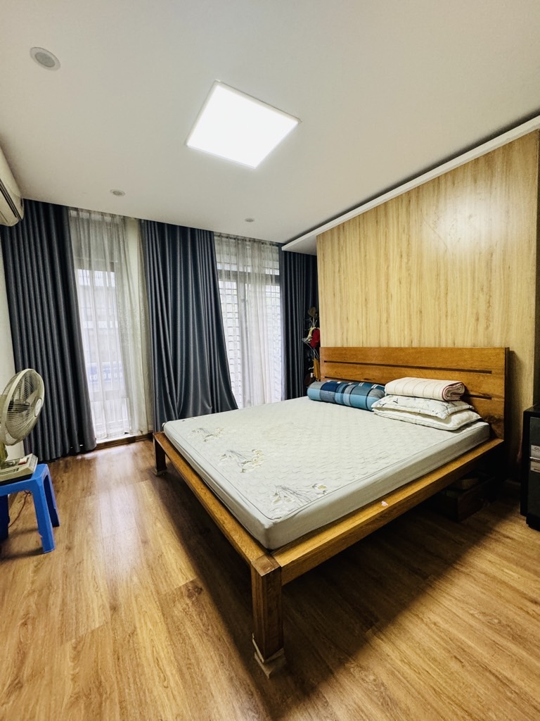 Bán nhà Ao Sào - diện tích 70m2 4 tầng - Đang cập nhật - giá 25,5 tỷ