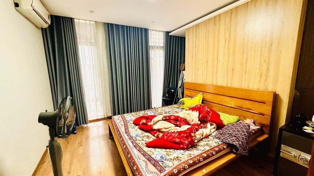 Bán nhà Ao Sào - diện tích 70m2 4 tầng - Đang cập nhật - giá 25,5 tỷ