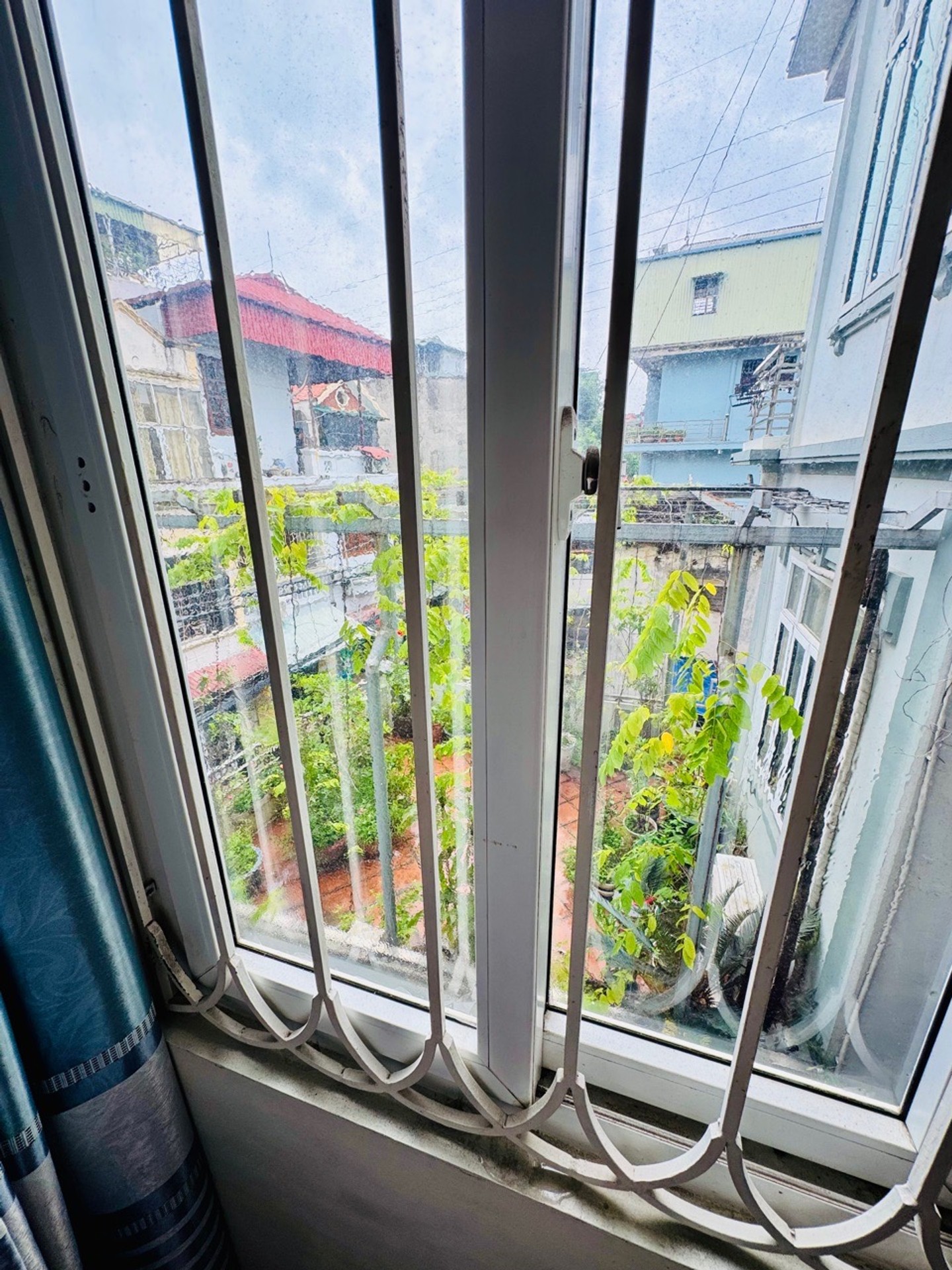 Bán nhà Nguyễn Chính - diện tích 30m2 5 tầng - Ô tô tránh - giá 9,9 tỷ