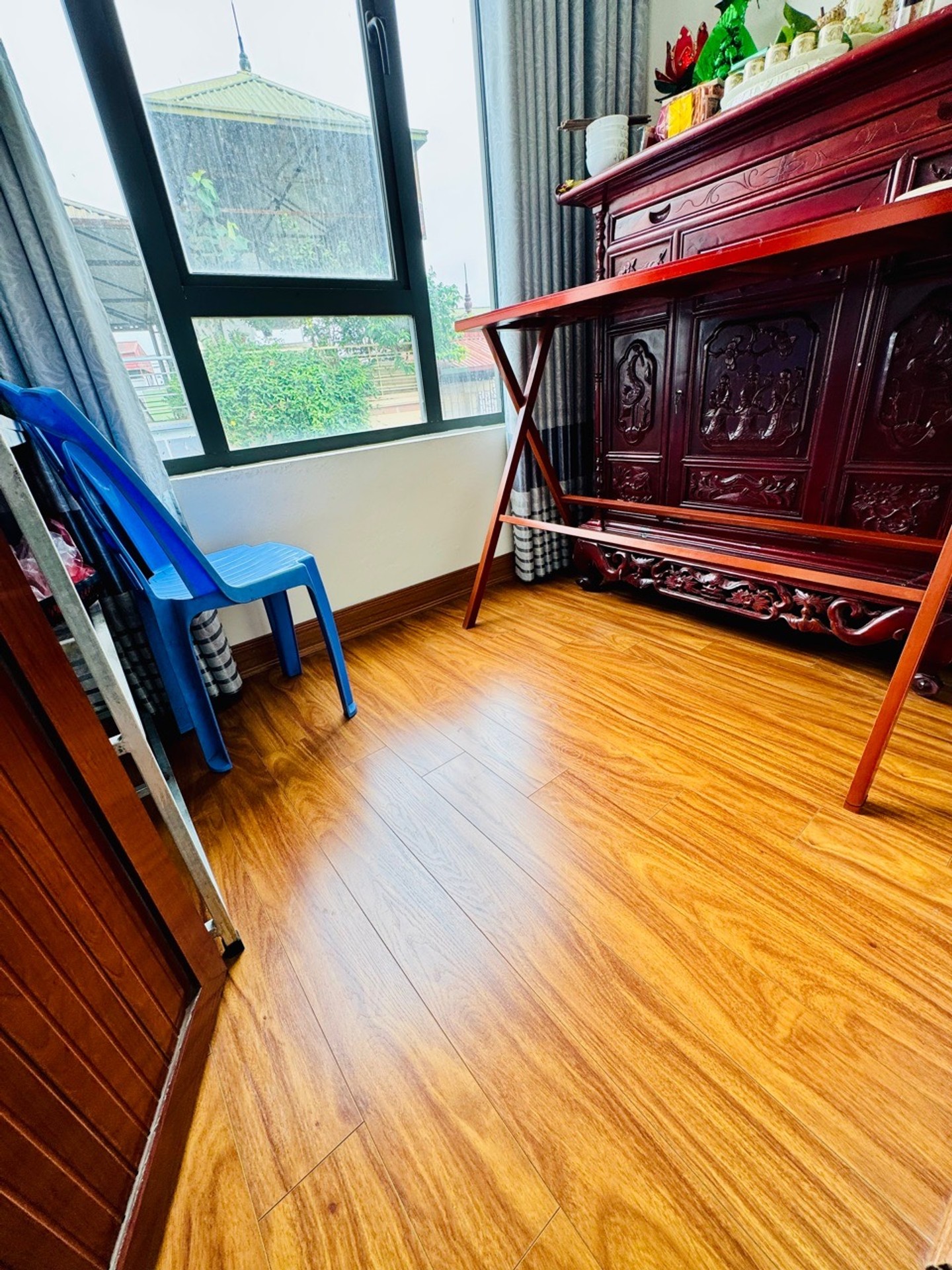 Bán nhà Nguyễn Chính - diện tích 30m2 5 tầng - Ô tô tránh - giá 9,9 tỷ