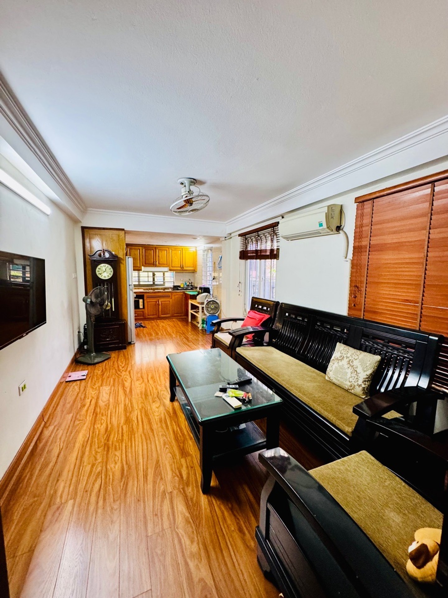 Bán nhà Nguyễn Chính - diện tích 30m2 5 tầng - Ô tô tránh - giá 9,9 tỷ