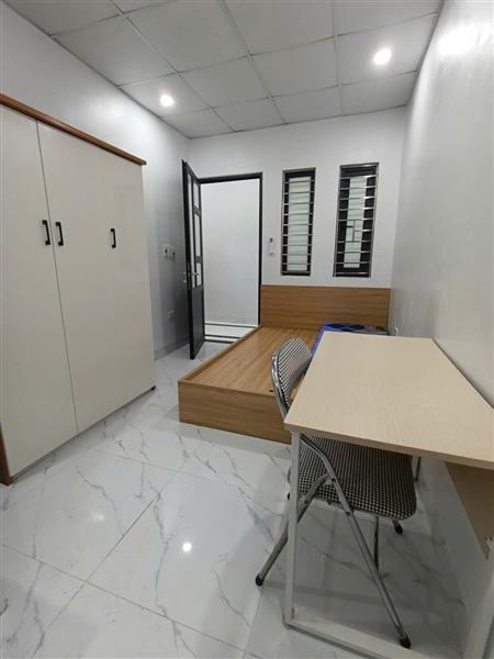 Bán nhà Giáp Bát - diện tích 192m2 3 tầng - Nhà mặt phố gần Bến xe Giáp Bát - giá 32 tỷ