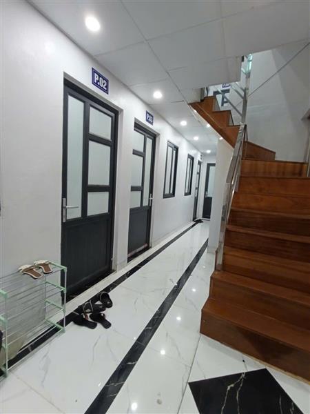 Bán nhà Giáp Bát - diện tích 192m2 3 tầng - Nhà mặt phố gần Bến xe Giáp Bát - giá 32 tỷ