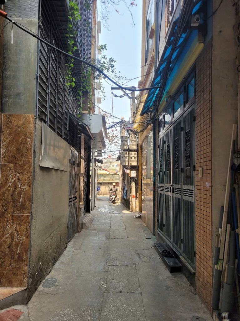 Bán nhà Hoàng Mai - diện tích 84.4m2 7 tầng - 19 phòng khép kín - giá 25 tỷ