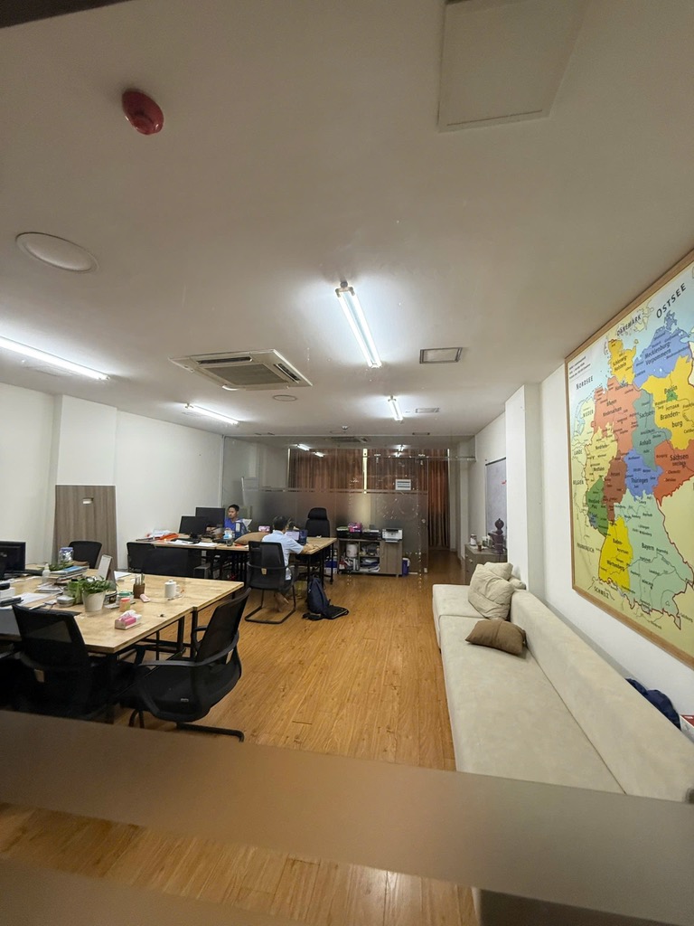 Bán nhà Hoàng Ngân - diện tích 86m2 9 tầng - Mặt phố Hoàng Ngân - giá 51 tỷ