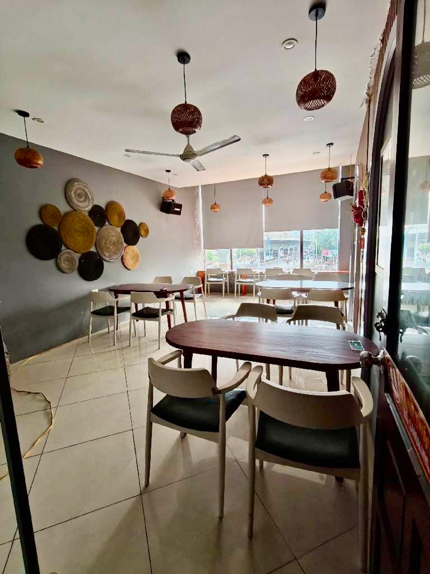 Bán nhà Lê Trọng Tấn - diện tích 87m2 5 tầng - Lô góc 2 mặt thoáng - giá 8,2 tỷ