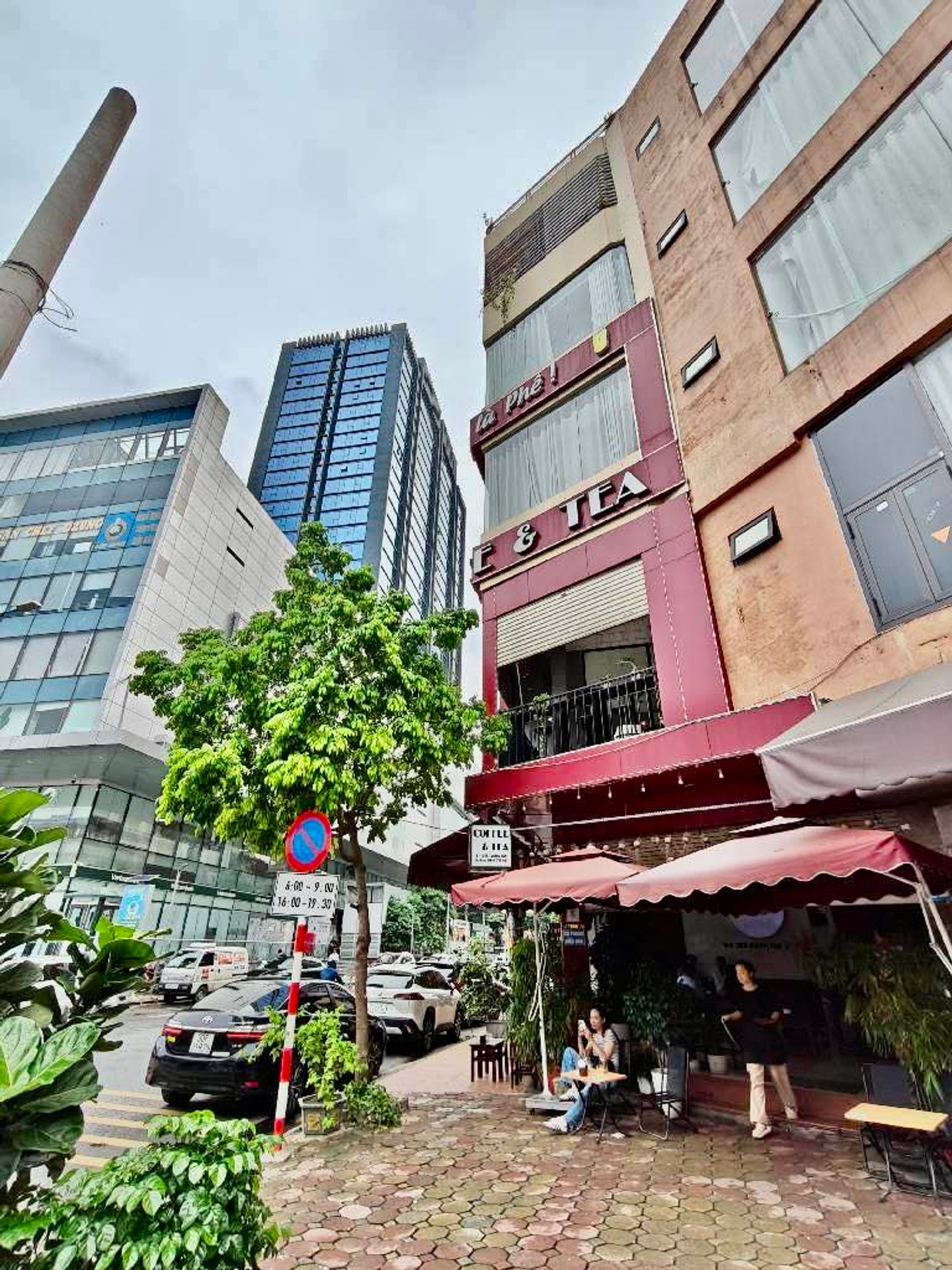 Bán nhà Lê Trọng Tấn - diện tích 87m2 5 tầng - Lô góc 2 mặt thoáng - giá 8,2 tỷ