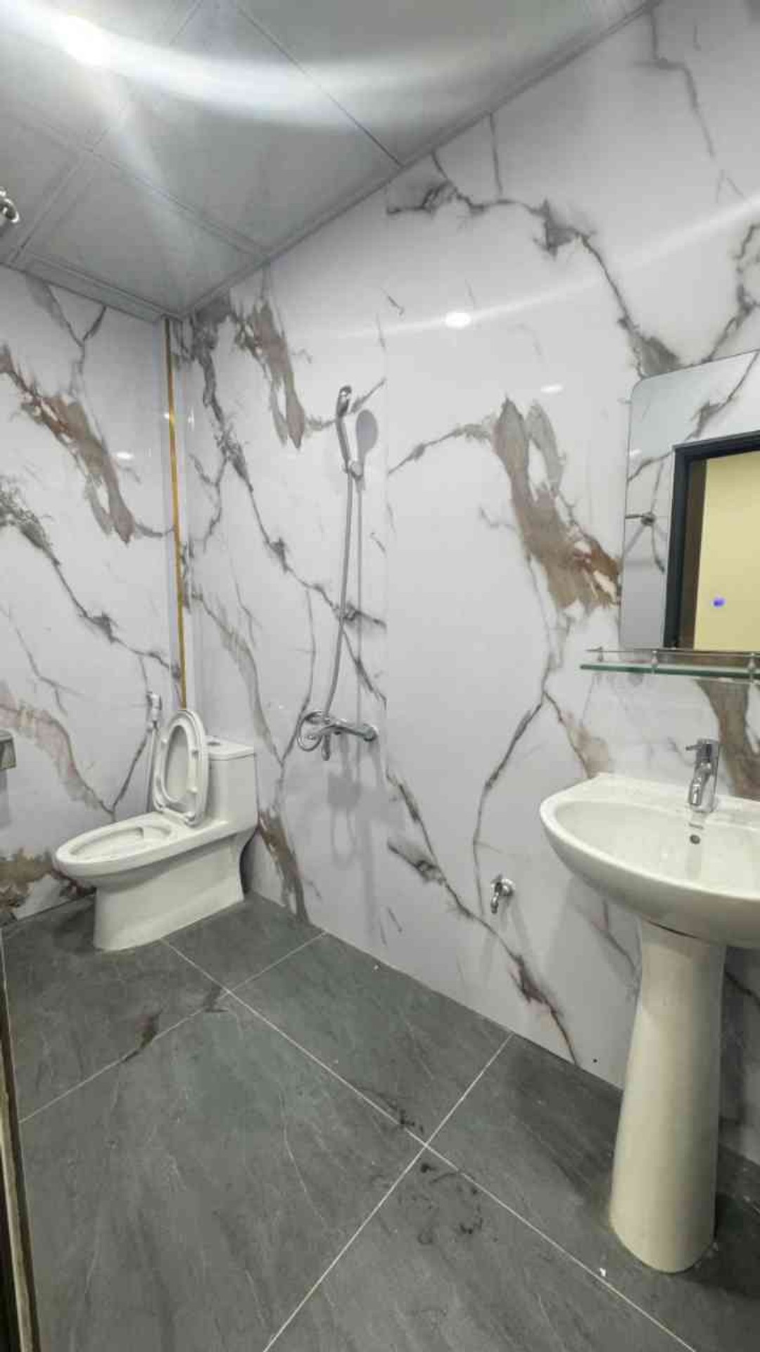 Bán nhà Bùi Xương Trạch - diện tích 45m2 2 tầng - ô tô vào trong nhà - giá 3,56 tỷ