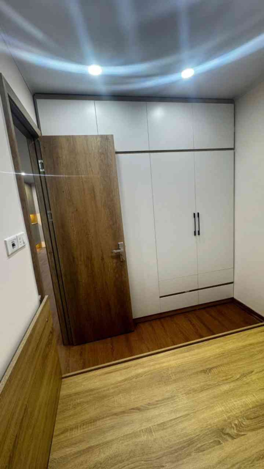 Bán nhà Bùi Xương Trạch - diện tích 45m2 2 tầng - ô tô vào trong nhà - giá 3,56 tỷ