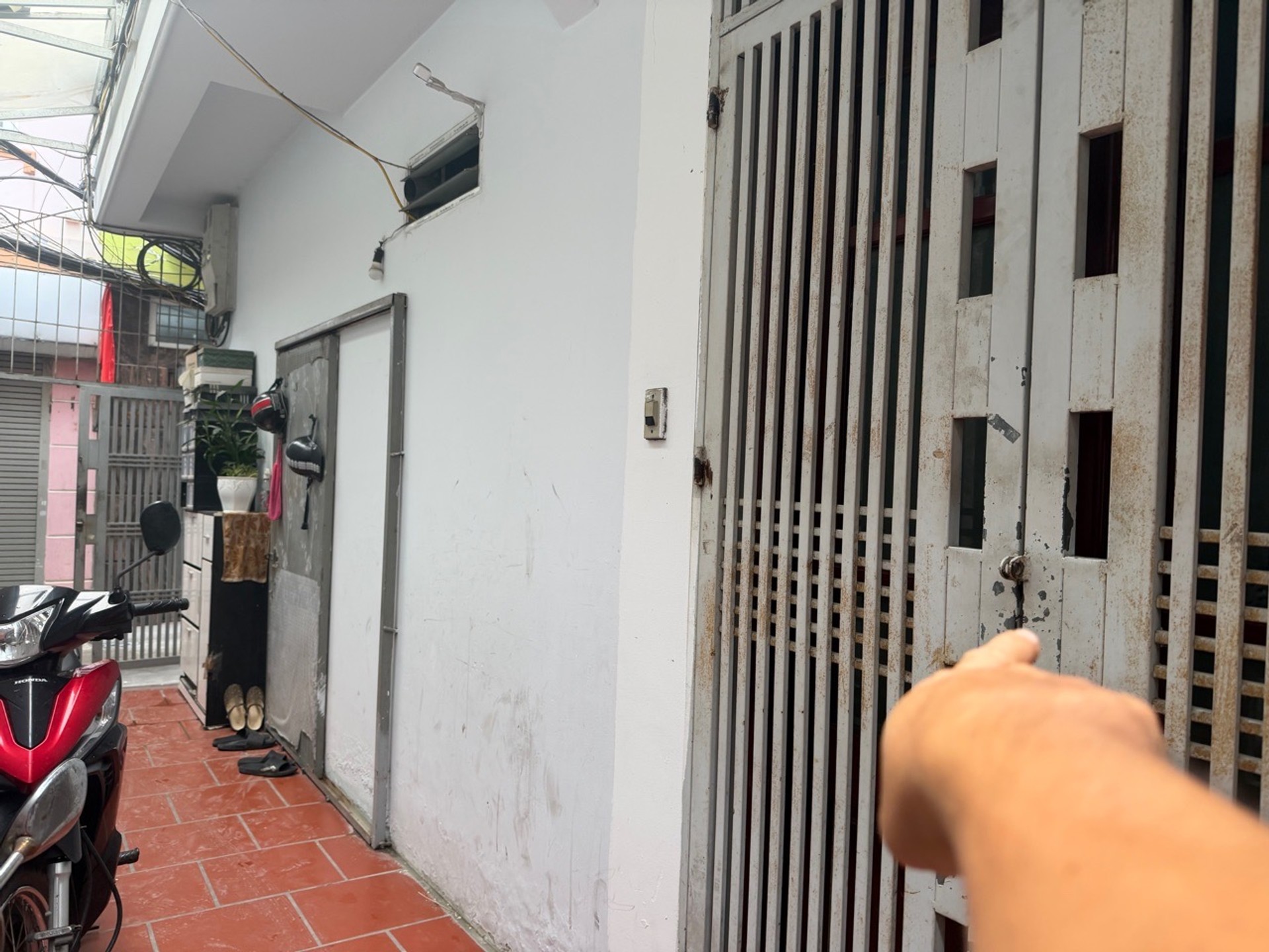 Bán nhà Ngõ Trại cá - diện tích 30m2 5 tầng - Nhà đẹp hiếm có - giá 8,5 tỷ