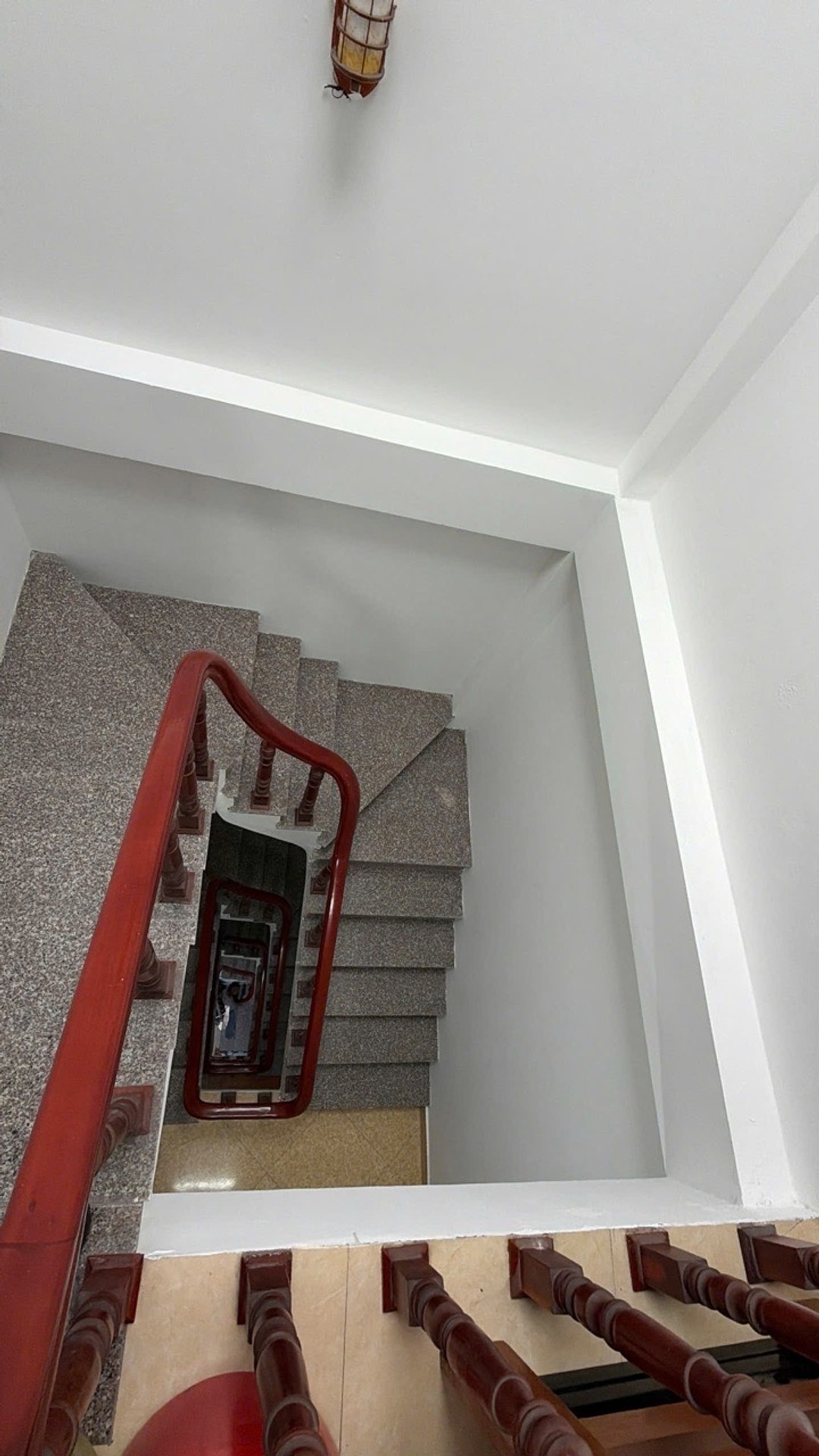 Bán nhà Ngõ Trại cá - diện tích 30m2 5 tầng - Nhà đẹp hiếm có - giá 8,5 tỷ