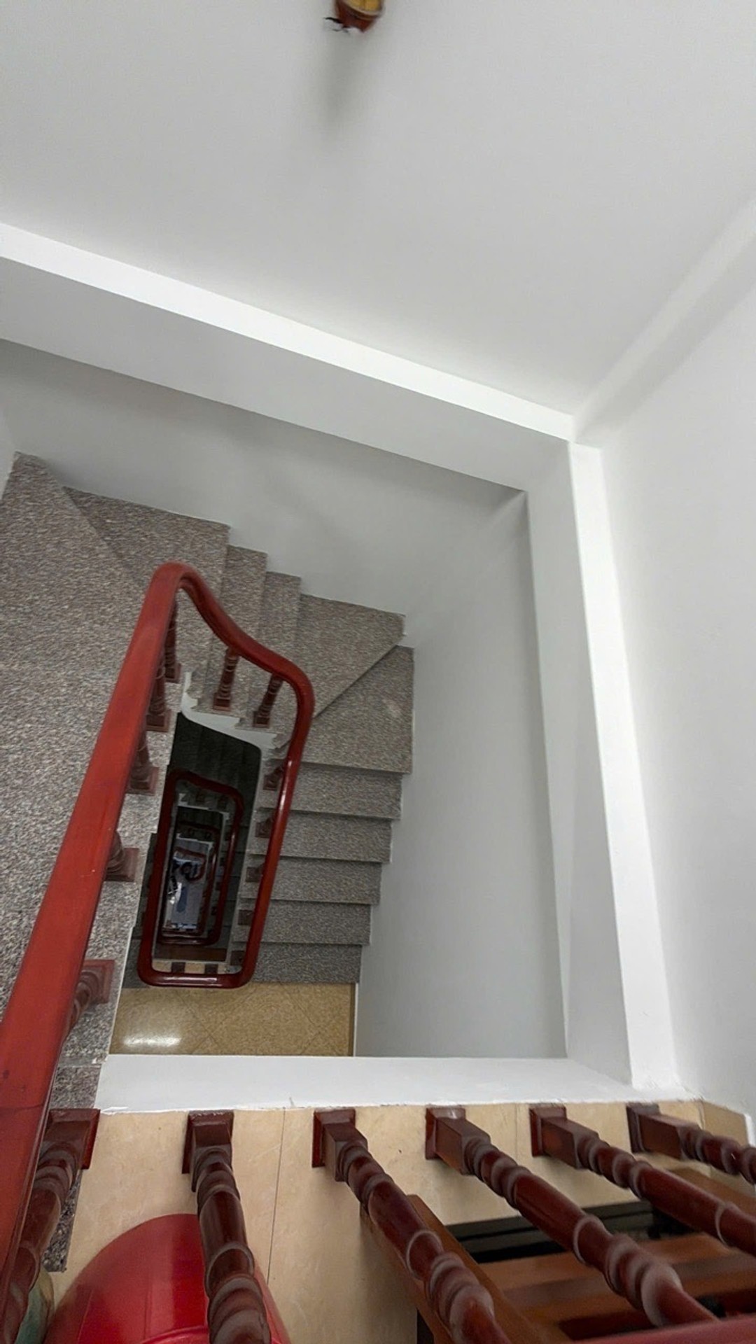 Bán nhà Ngõ Trại cá - diện tích 30m2 5 tầng - Nhà đẹp hiếm có - giá 8,5 tỷ