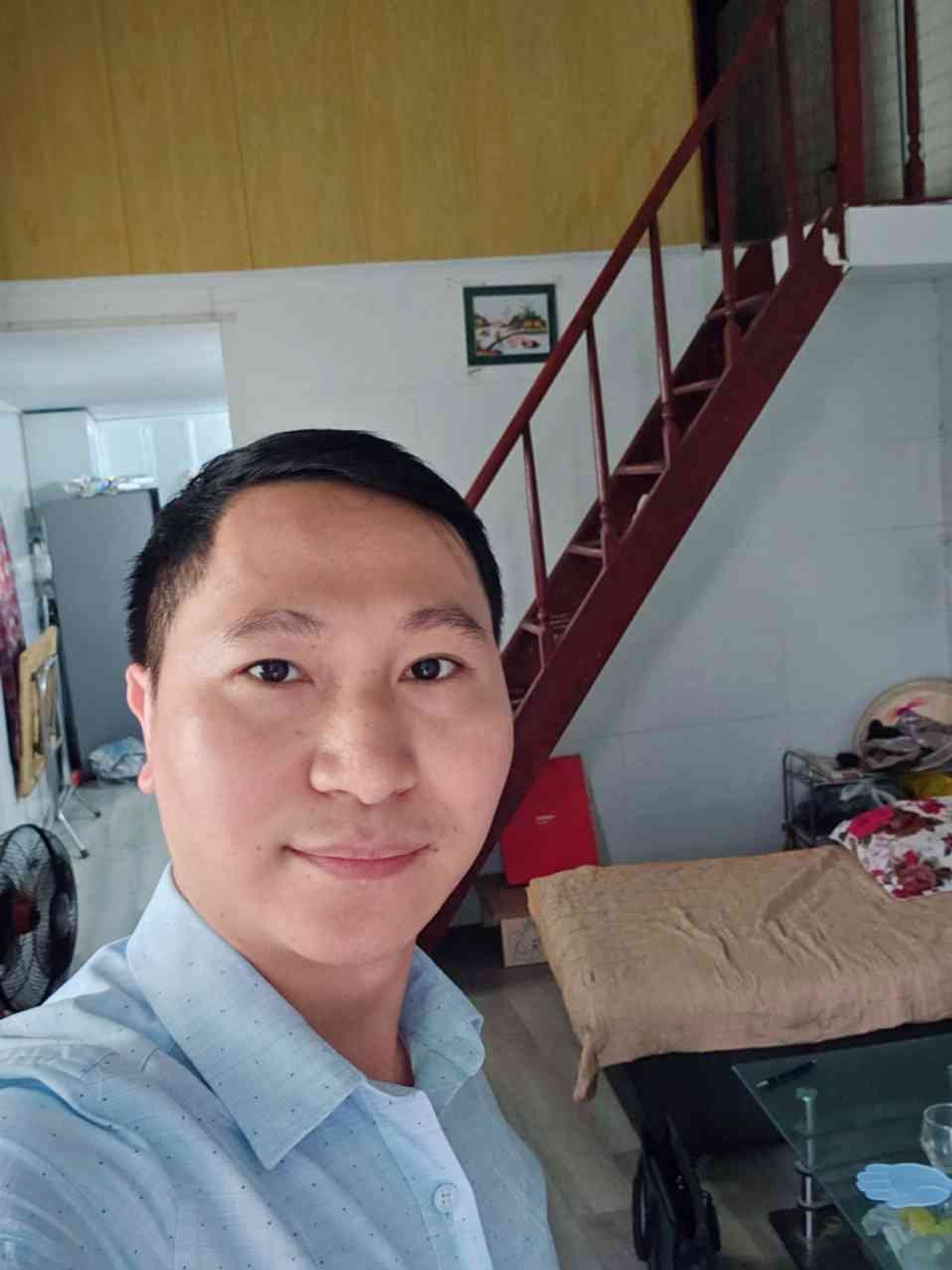 Bán nhà Đông Thiên - diện tích 37m2 2 tầng - Ô tô nhỏ đỗ cổng - giá 1,6 tỷ