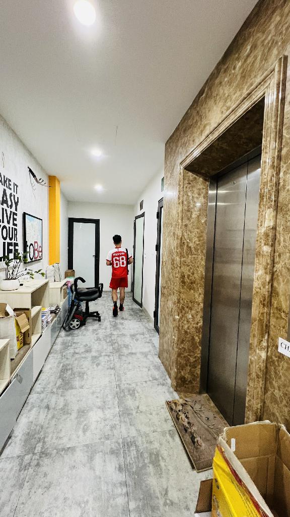 Bán nhà Nguyễn Xiển - diện tích 92m2 8 tầng - Khu đẹp nhất Nguyễn Xiển - giá 71,5 tỷ