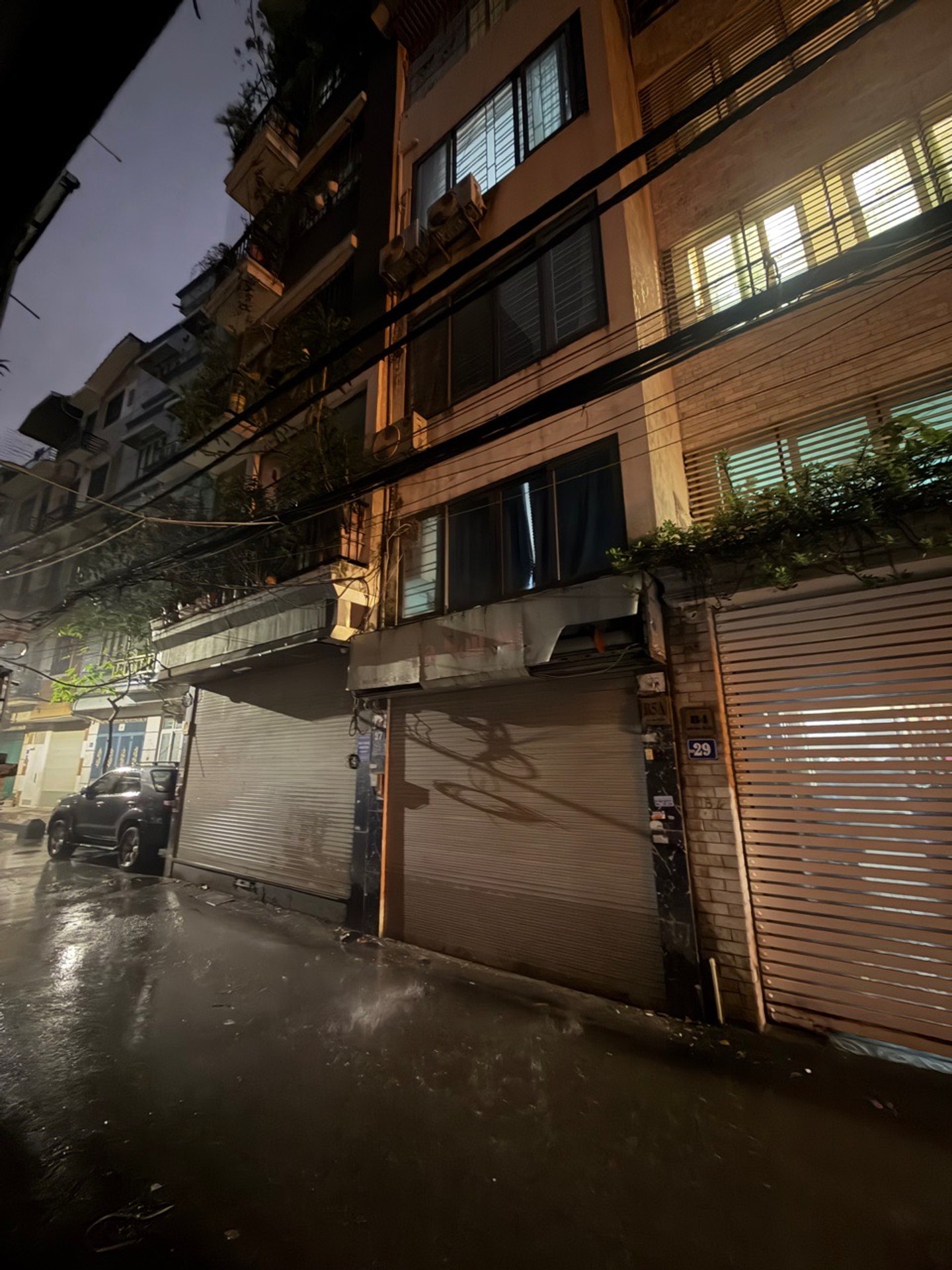 Bán nhà Ô Đồng Lầm - diện tích 32m2 5 tầng - ô tô vào nhà - giá 12,5 tỷ