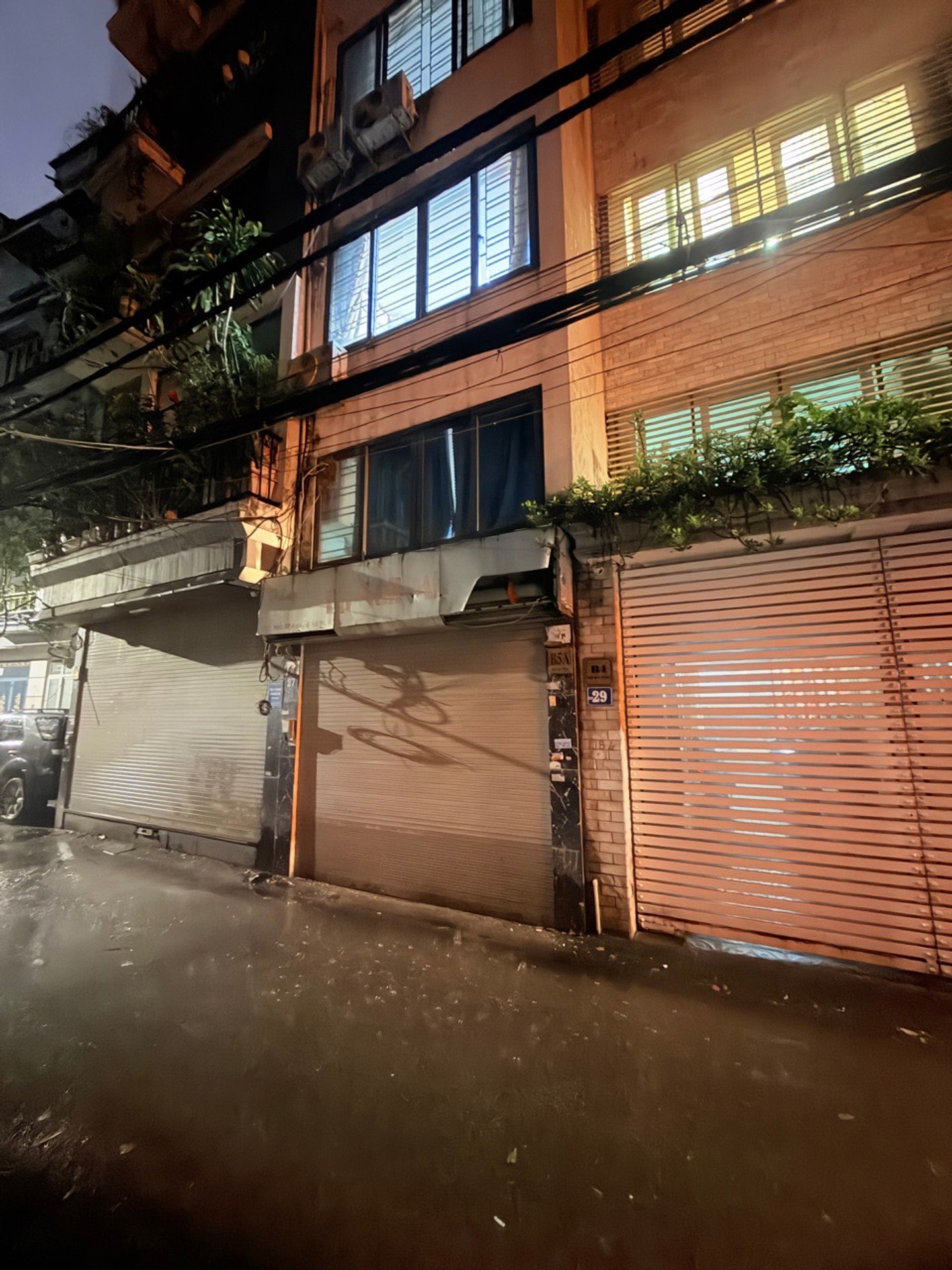 Bán nhà Ô Đồng Lầm - diện tích 32m2 5 tầng - ô tô vào nhà - giá 12,5 tỷ
