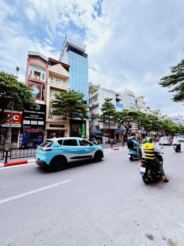 Bán nhà Tôn Đức Thắng - diện tích 108m2 5 tầng - Mặt Phố - Kinh Doanh Đỉnh - giá 52,9 tỷ