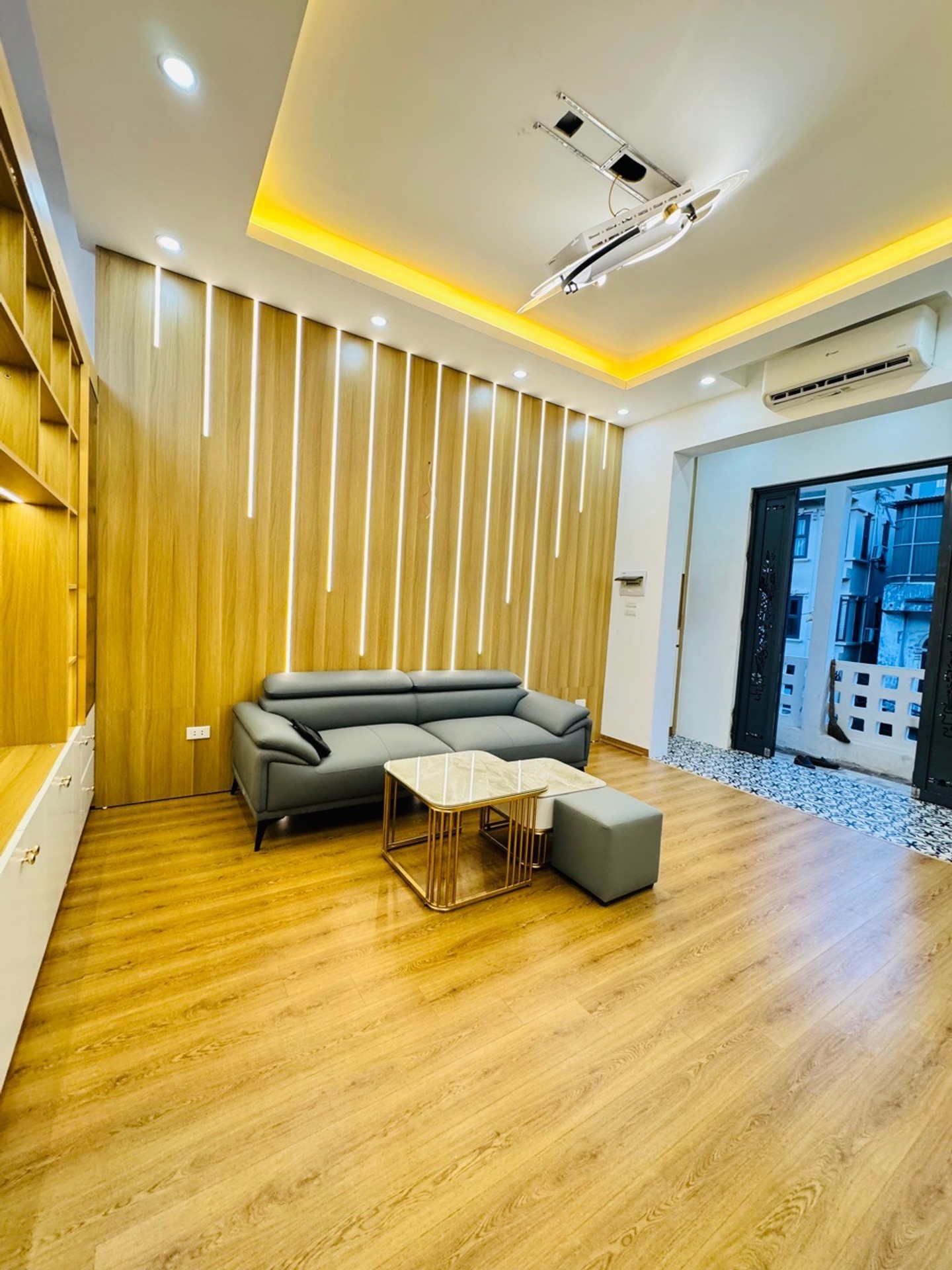 Bán nhà Thọ Lão - diện tích 60m2 1 tầng - Căn hộ đẹp, đầy đủ nội thất - giá 3,85 tỷ