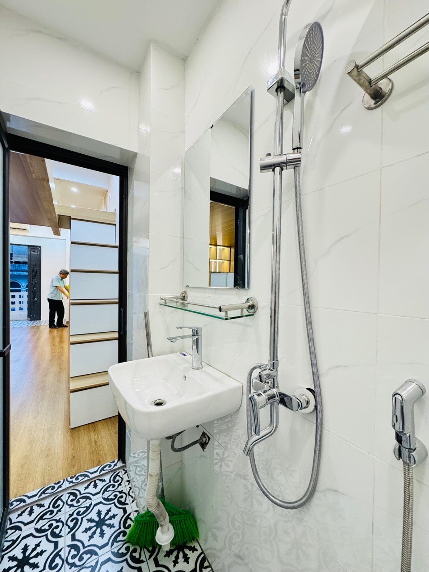 Bán nhà Thọ Lão - diện tích 60m2 1 tầng - Căn hộ đẹp, đầy đủ nội thất - giá 3,85 tỷ