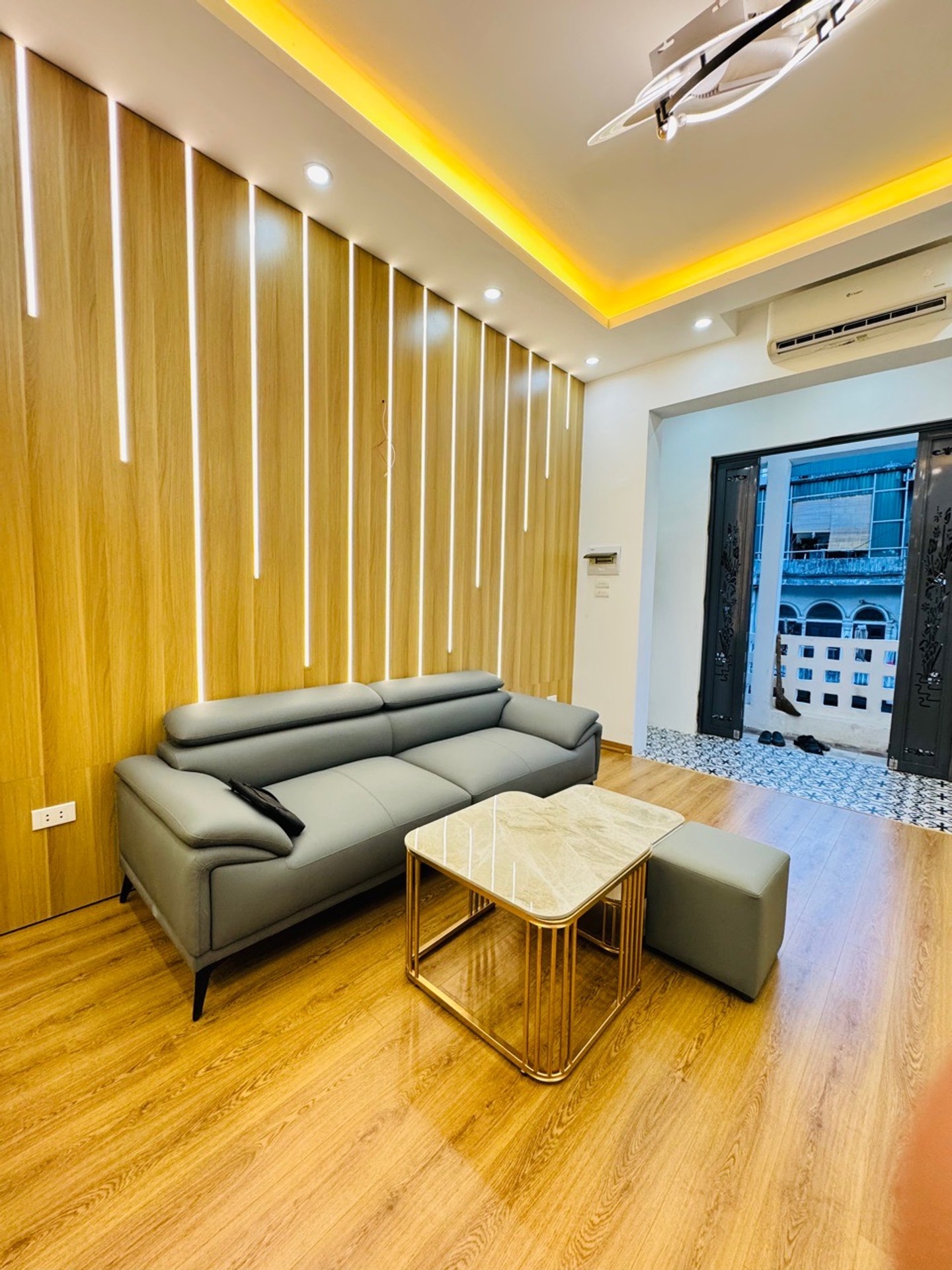 Bán nhà Thọ Lão - diện tích 60m2 1 tầng - Căn hộ đẹp, đầy đủ nội thất - giá 3,85 tỷ