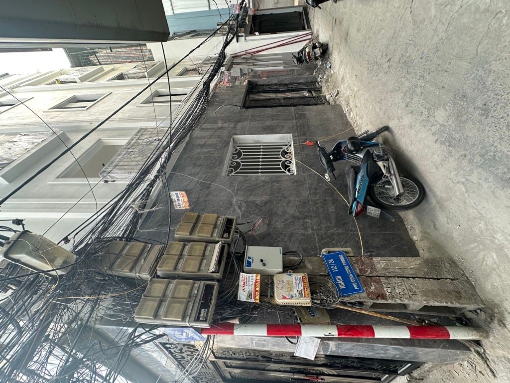 Bán nhà Định Công Thượng - diện tích 51m2 6 tầng - Lô góc - giá 14,5 tỷ