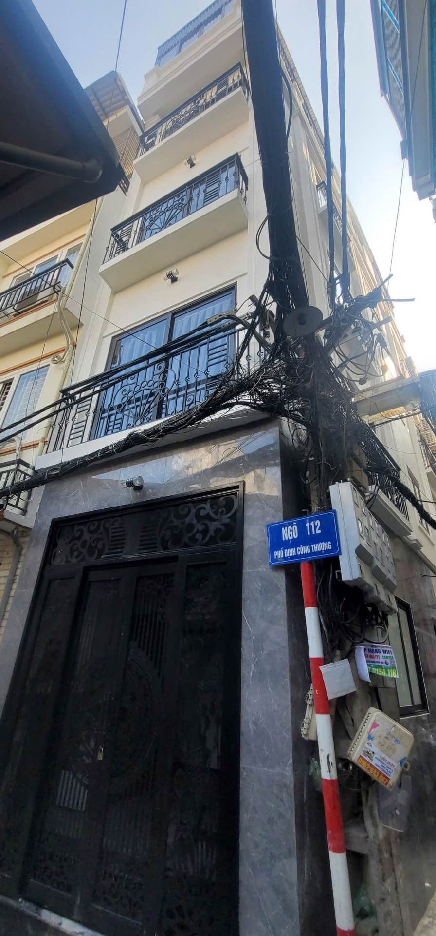 Bán nhà Định Công Thượng - diện tích 51m2 6 tầng - Lô góc - giá 14,5 tỷ