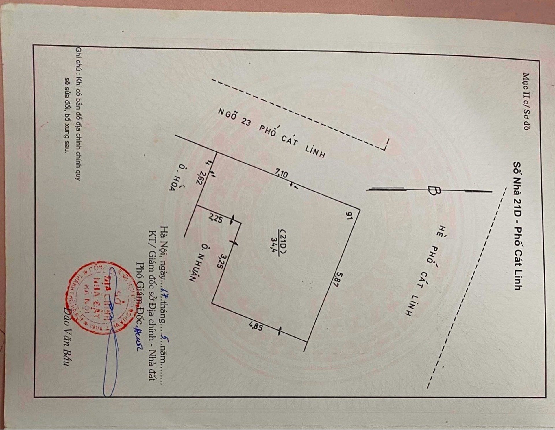 Bán nhà Cát Linh - diện tích 34m2 2 tầng - Lô góc, mặt phố sầm uất - giá 12 tỷ