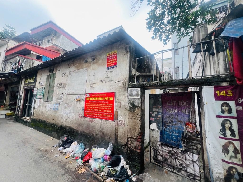 Bán nhà Định Công Thượng - diện tích 152.5m2 1 tầng - Mảnh đất vàng mặt tiền siêu rộng - giá 30 tỷ