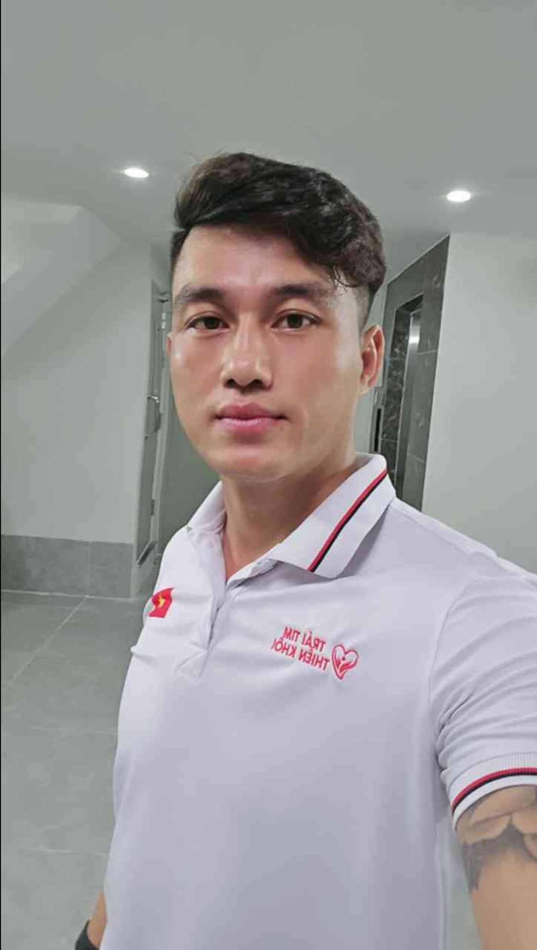 Bán nhà Nguyễn Chính - diện tích 67m2 7 tầng - Ô tô cách 1 nhà - giá 17,9 tỷ
