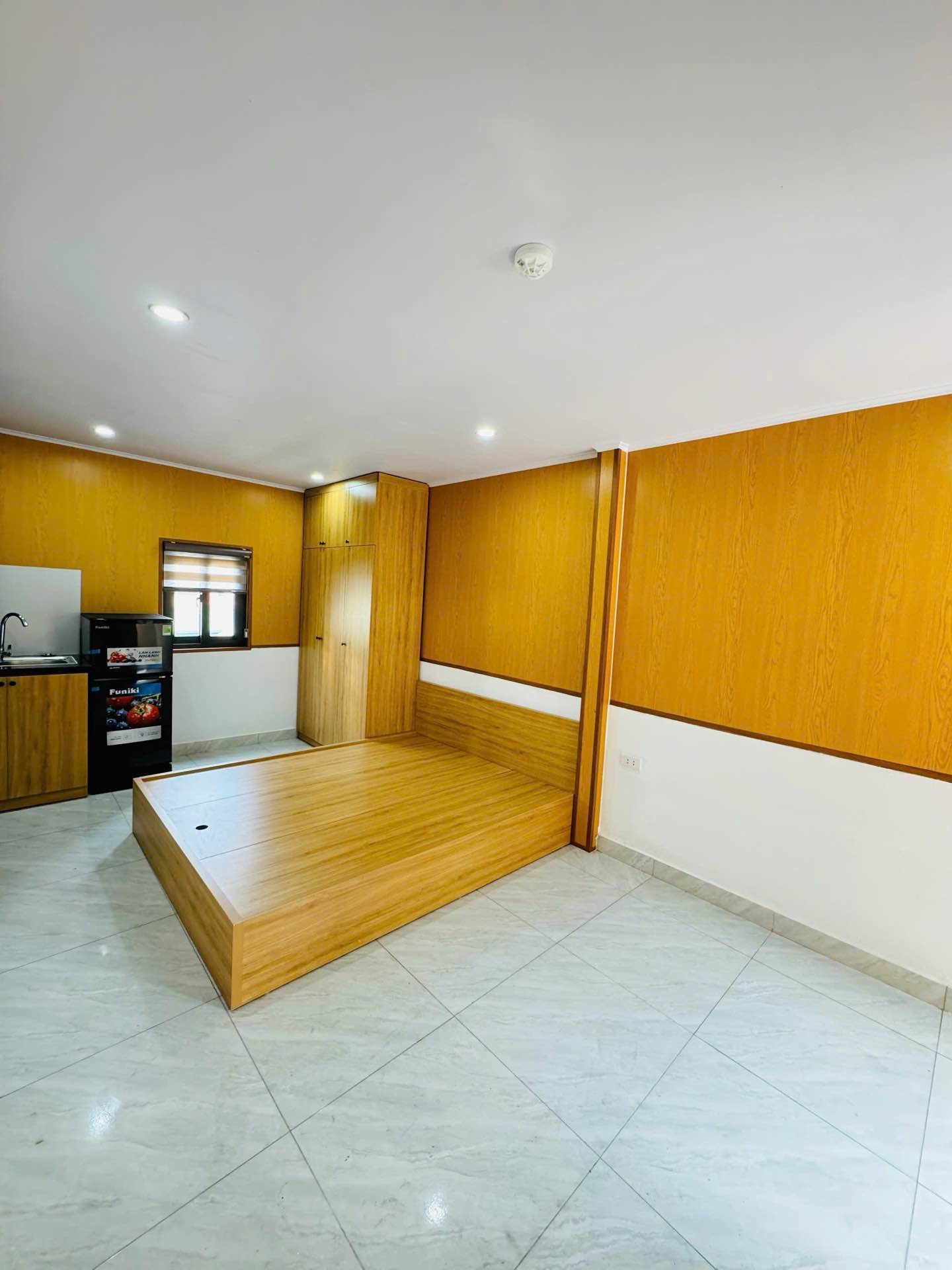 Bán nhà Hai Bà Trưng - diện tích 48m2 6 tầng - Thang máy - giá 11,9 tỷ