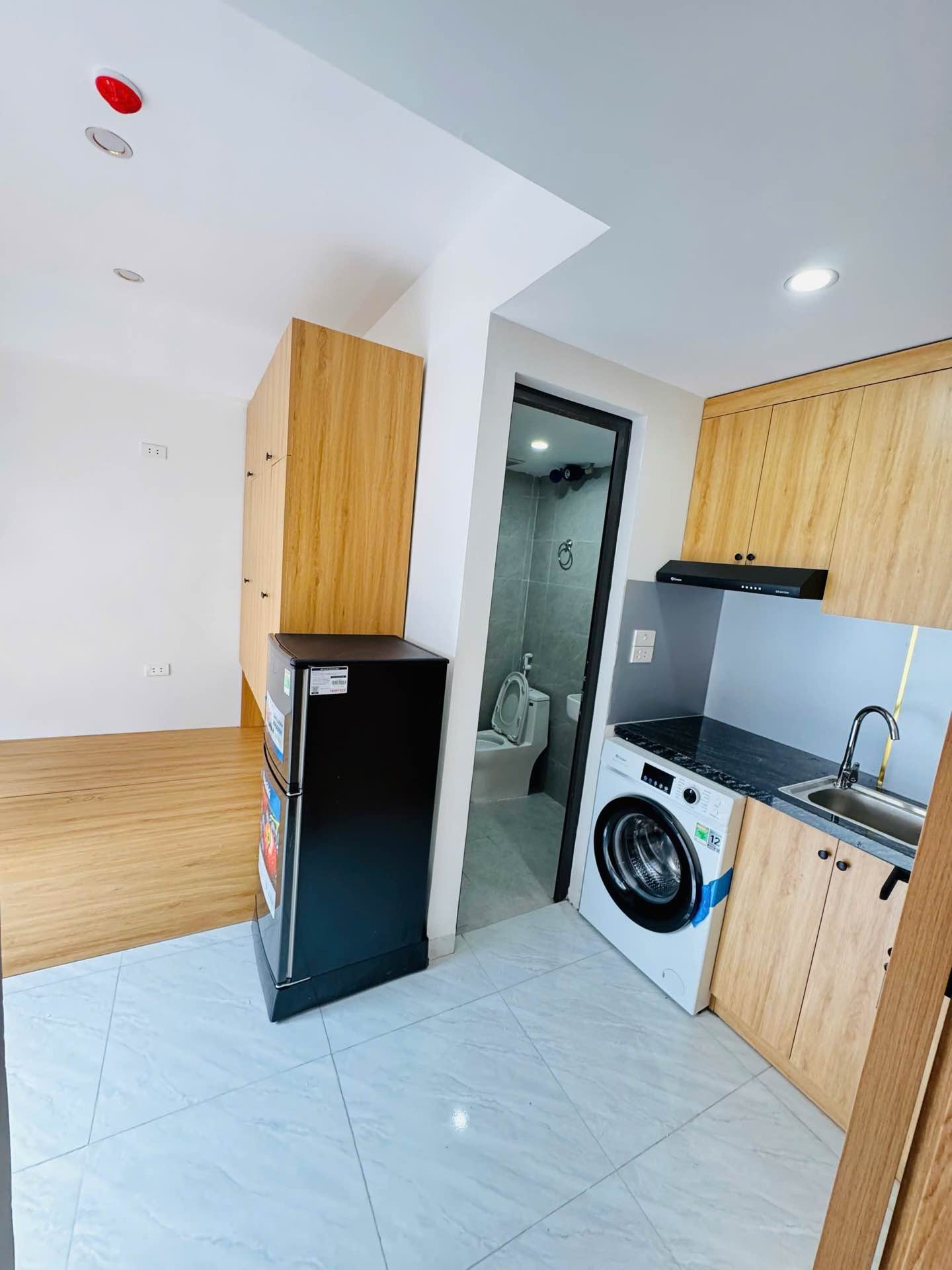 Bán nhà Hai Bà Trưng - diện tích 48m2 6 tầng - Thang máy - giá 11,9 tỷ