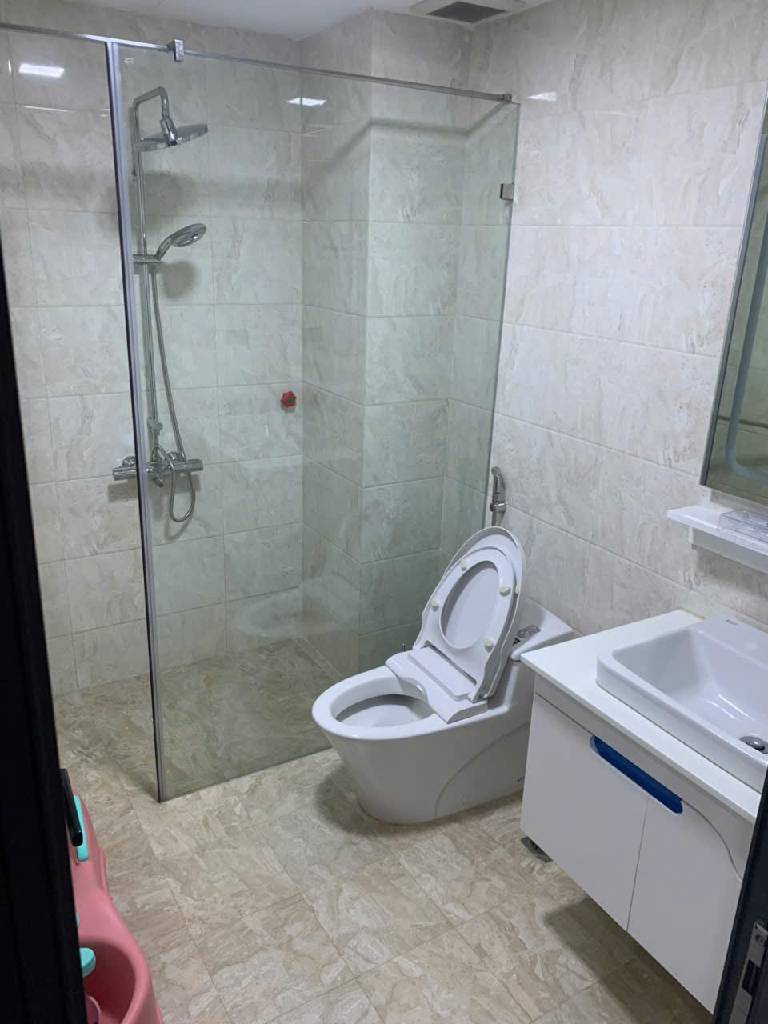 Bán nhà Bùi Ngọc Dương - diện tích 72m2 6 tầng - ô tô tránh - giá 31,5 tỷ