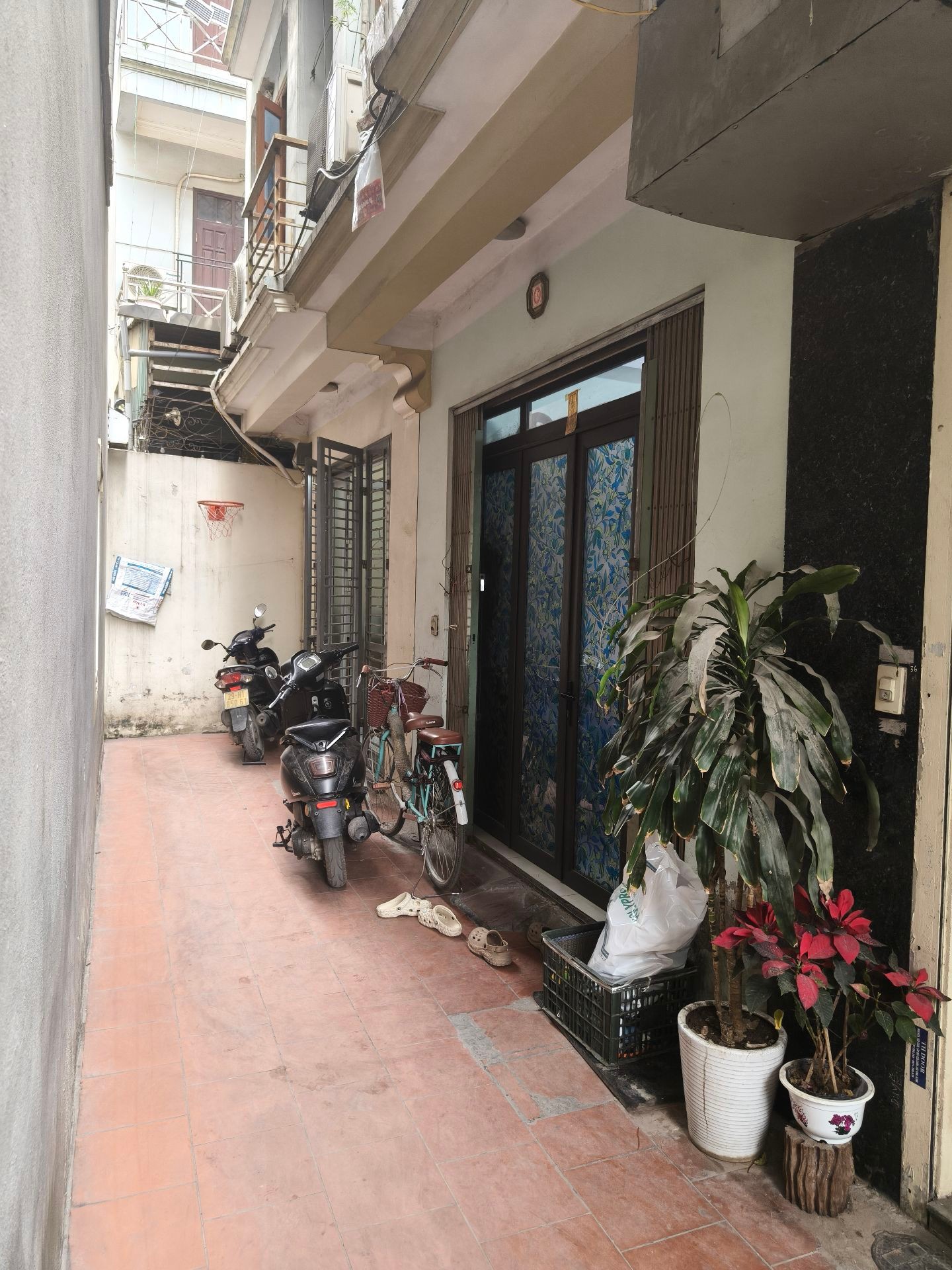 Bán nhà Nam Dư - diện tích 31m2 3 tầng - nhà đẹp hiếm có - giá 6 tỷ