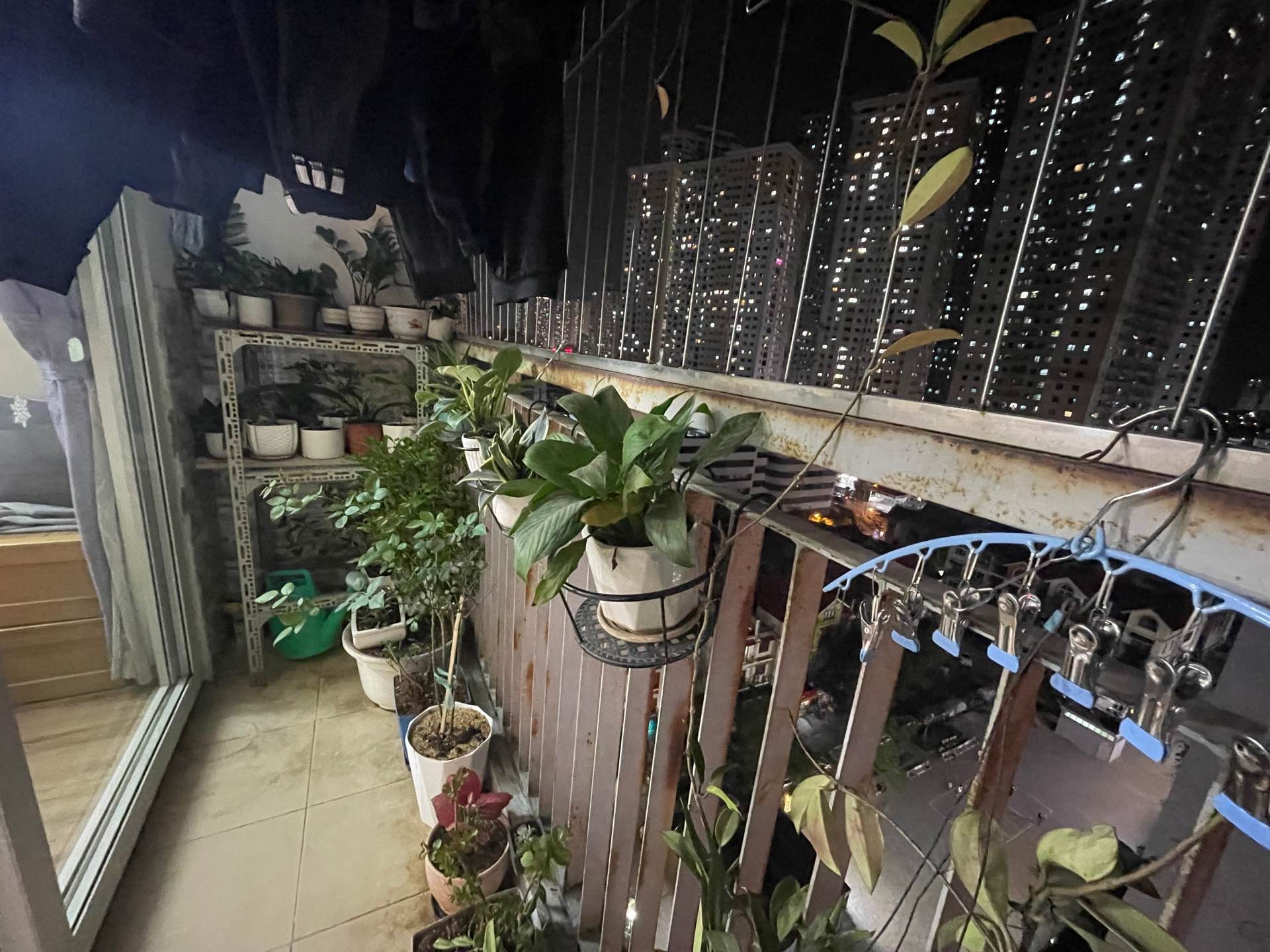 Bán căn hộ Thông Tấn Xã - diện tích 110m2 1 tầng - Lô góc thoáng - giá 9 tỷ