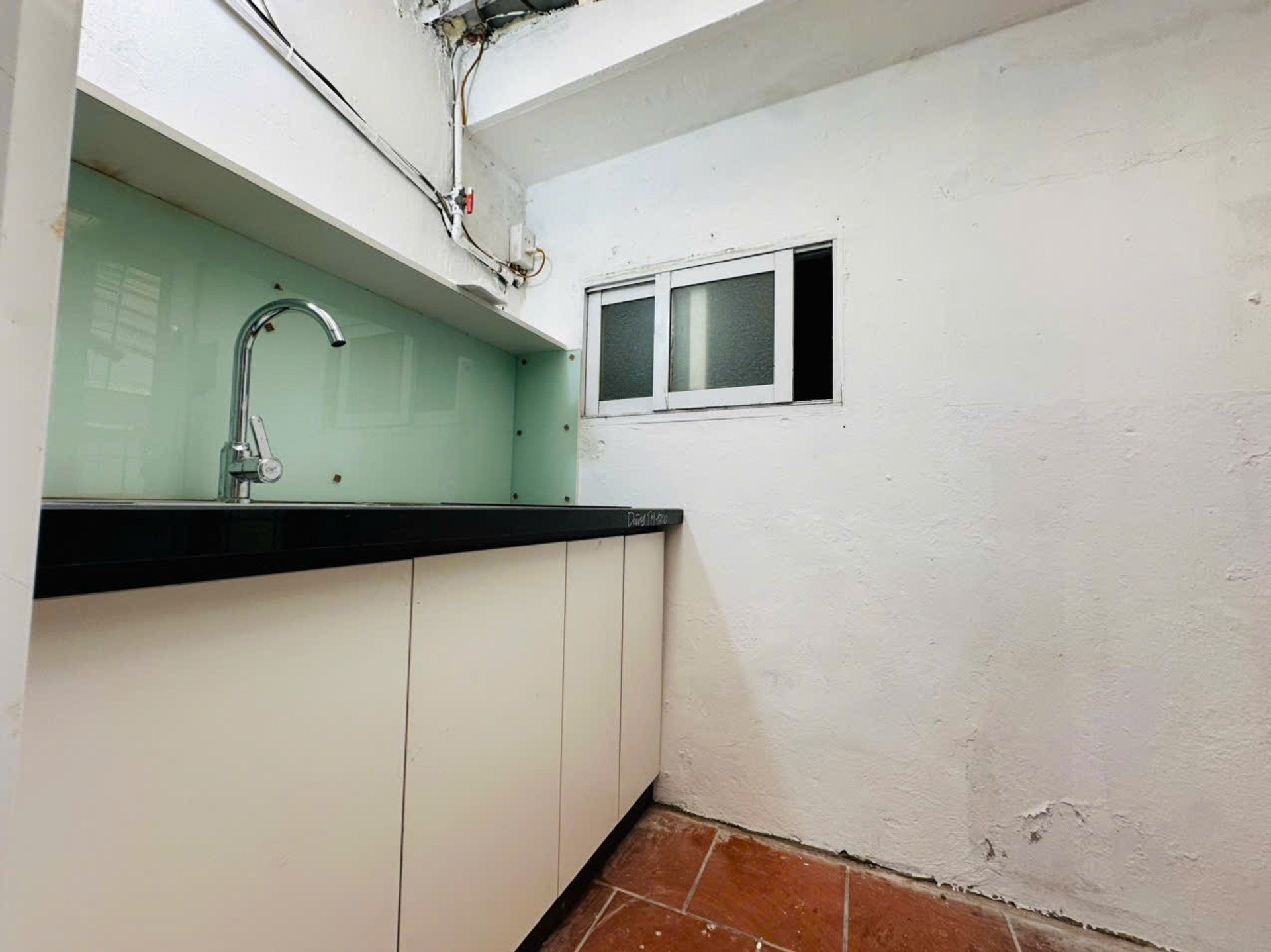 Bán nhà Lương Yên - diện tích 80m2 2 tầng - Nhà đẹp, vị trí đẹp - giá 3,9 tỷ