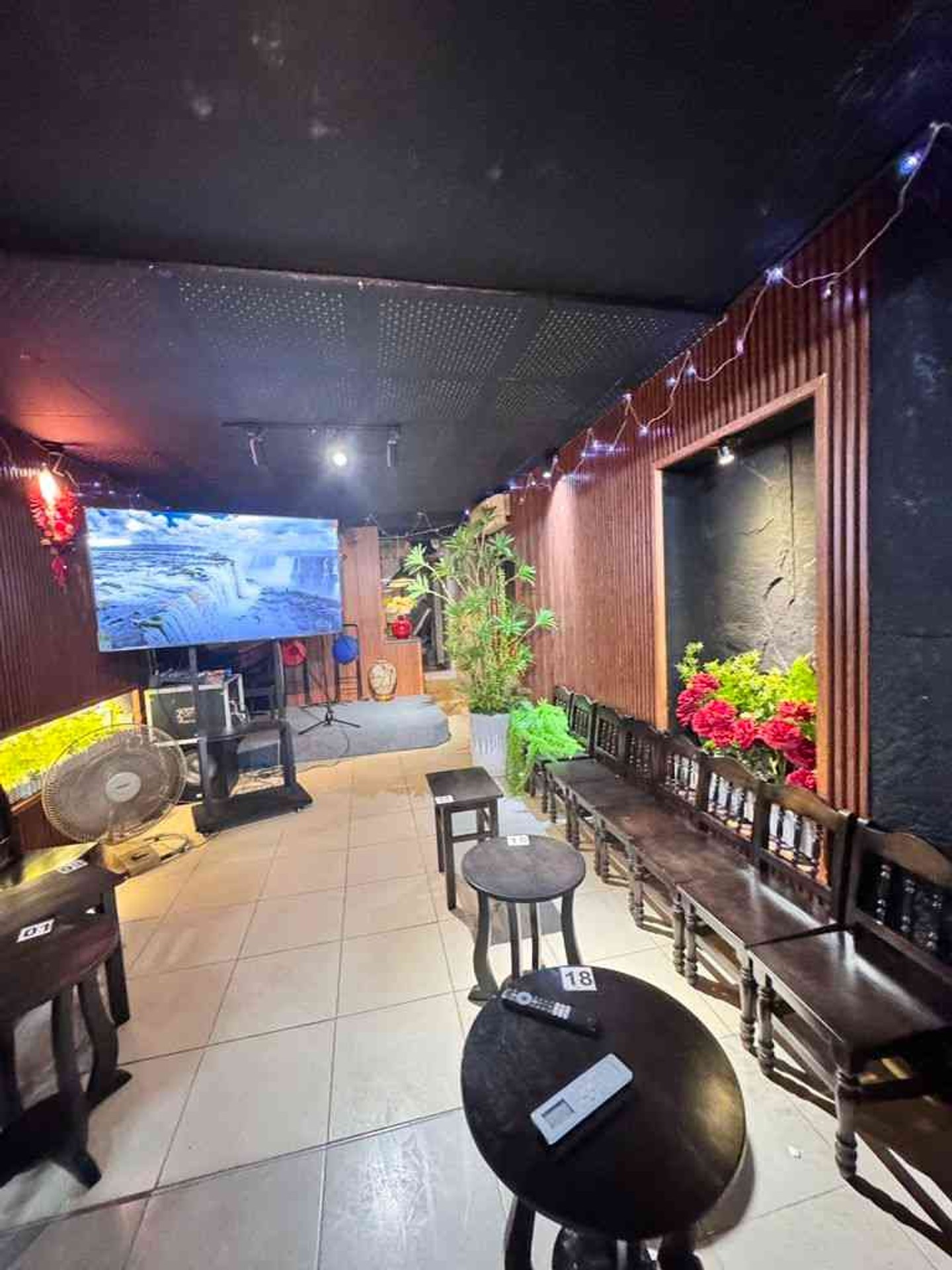 Bán nhà Tây Sơn - diện tích 70m2 1 tầng - Ô tô qua nhà - giá 5,9 tỷ