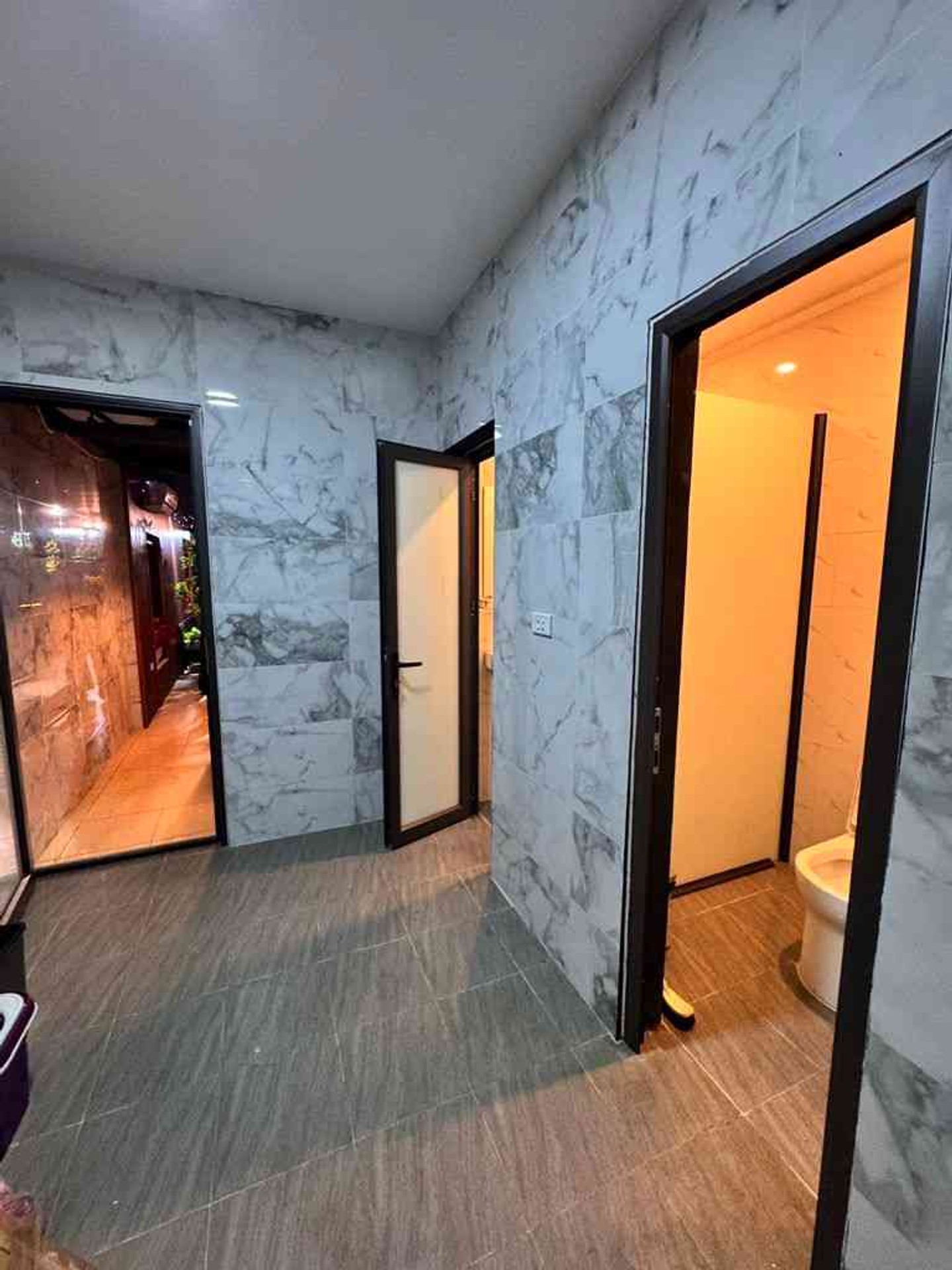 Bán nhà Tây Sơn - diện tích 70m2 1 tầng - Ô tô qua nhà - giá 5,9 tỷ