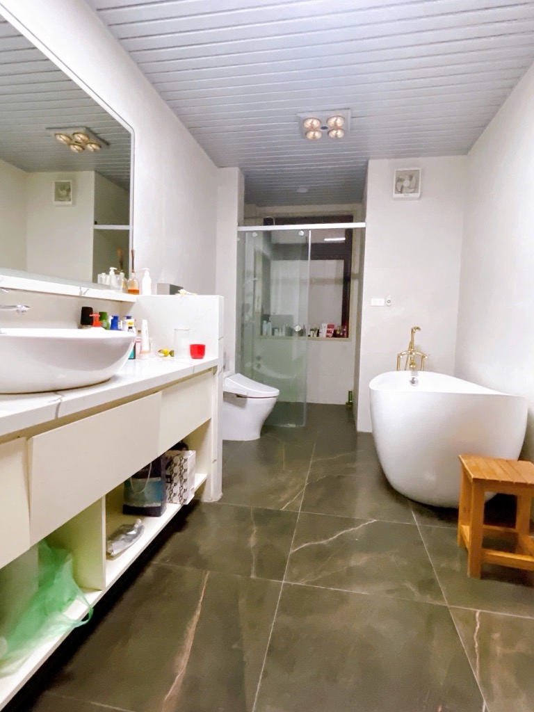 Bán nhà Bắc Linh Đàm - diện tích 230m2 5 tầng - Lô góc 3 mặt thoáng - giá 72 tỷ