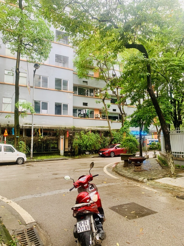 Bán nhà Bắc Linh Đàm - diện tích 230m2 5 tầng - Lô góc 3 mặt thoáng - giá 72 tỷ