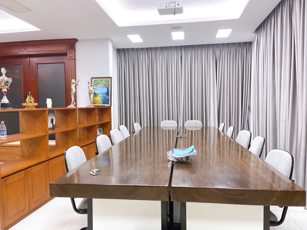 Bán nhà Bắc Linh Đàm - diện tích 230m2 5 tầng - Lô góc 3 mặt thoáng - giá 72 tỷ