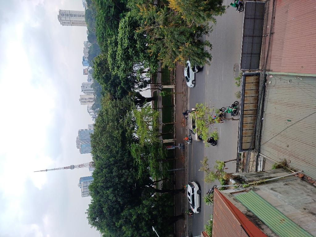 Bán nhà Lê Duẩn - diện tích 112m2 4 tầng - MẶT PHỐ TRUNG TÂM - giá 32 tỷ